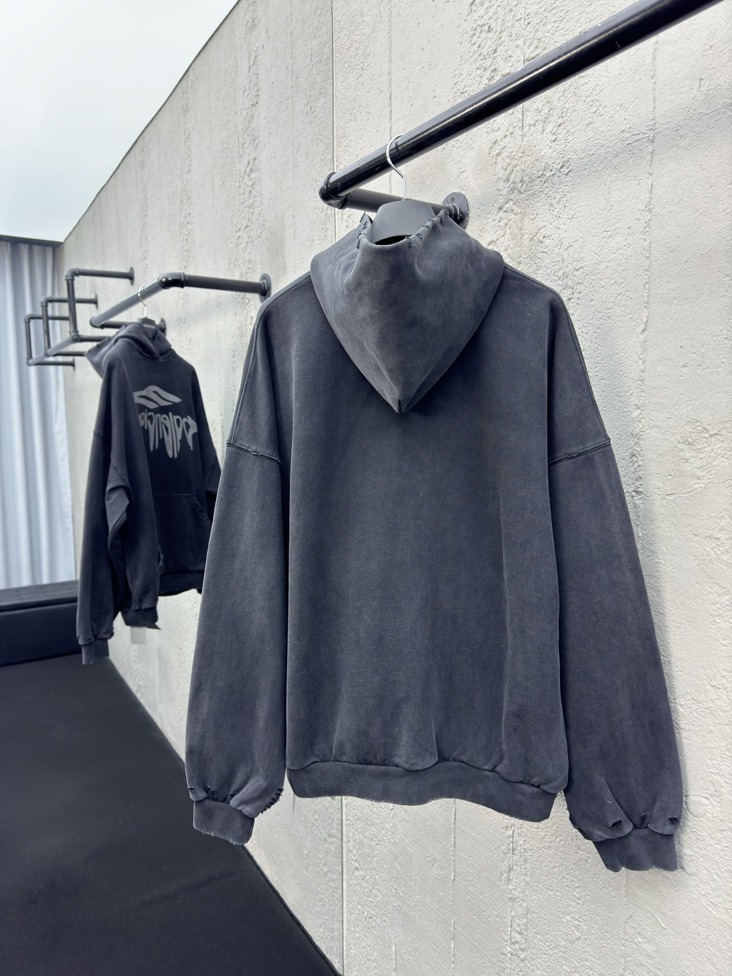 Balenciaga 3M hoodie 2