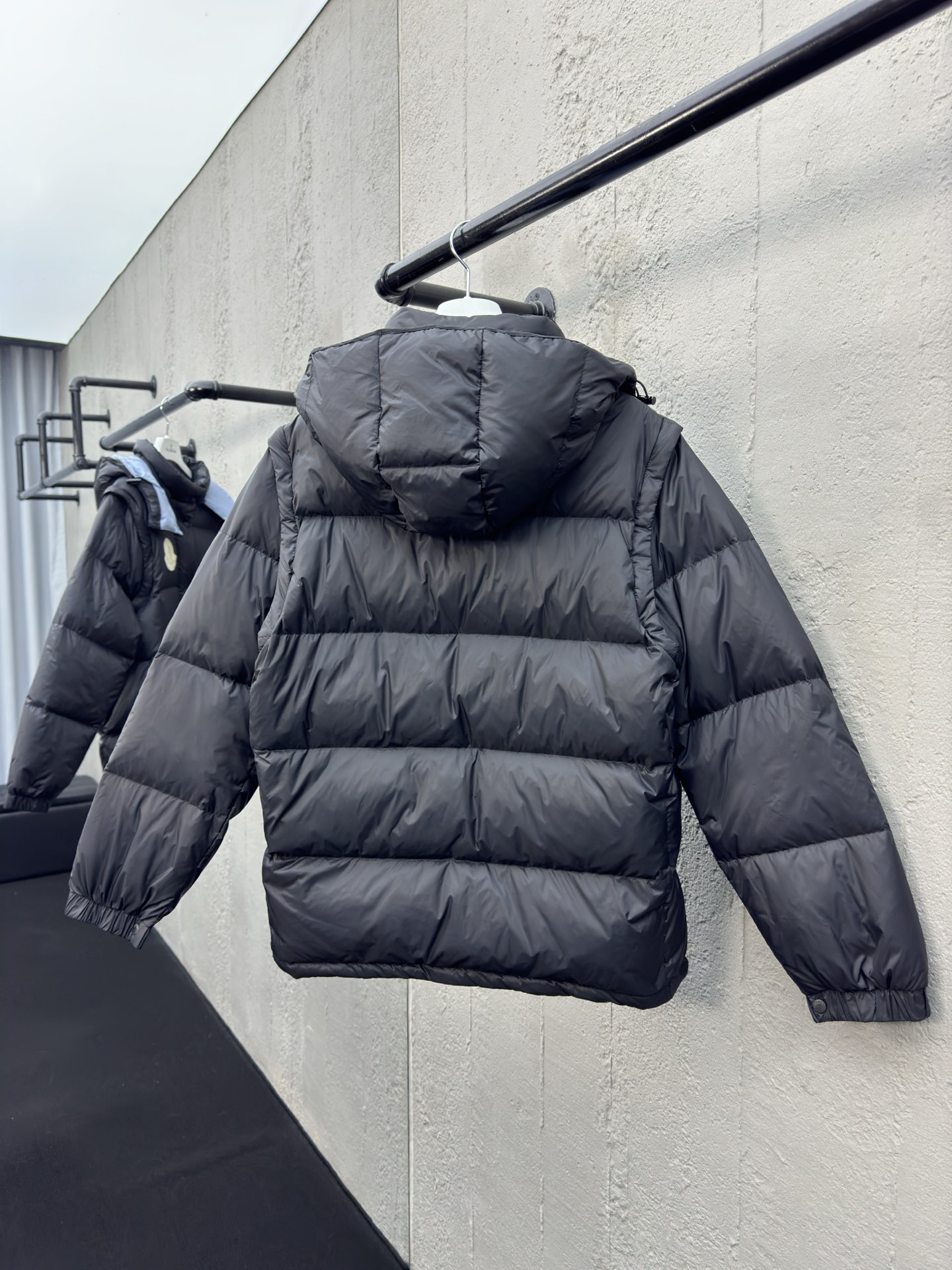 盟可睐 Moncler 高定典藏名品高定成衣时装外套连衣裙衬衫T恤 #5D921067 2