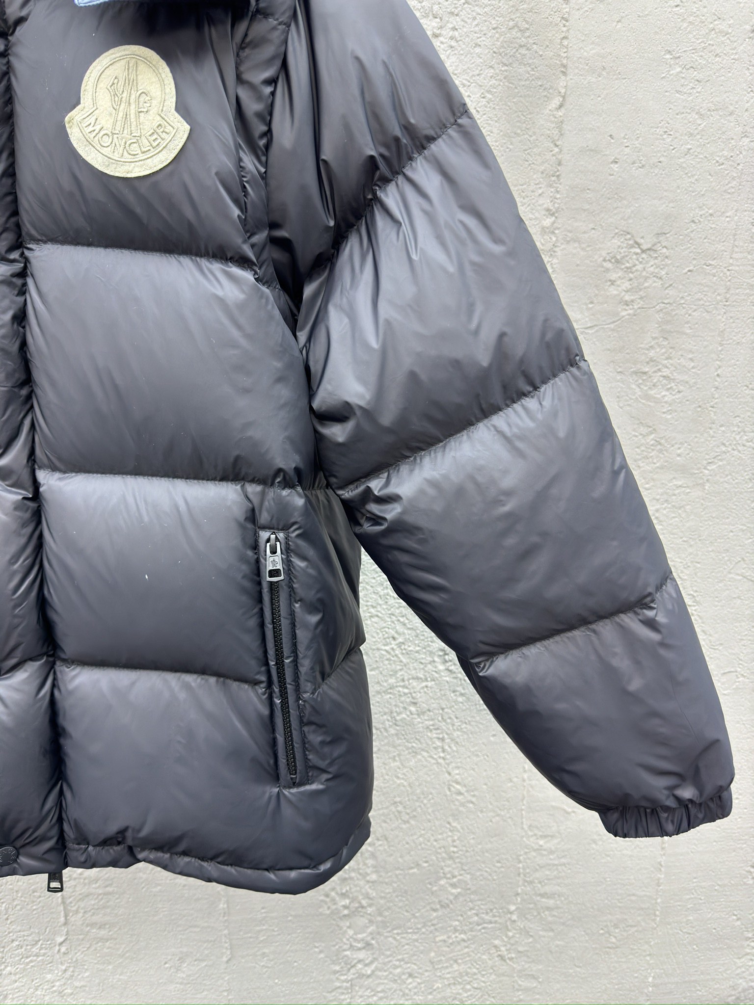 盟可睐 Moncler 高定典藏名品高定成衣时装外套连衣裙衬衫T恤 #5D921067 9