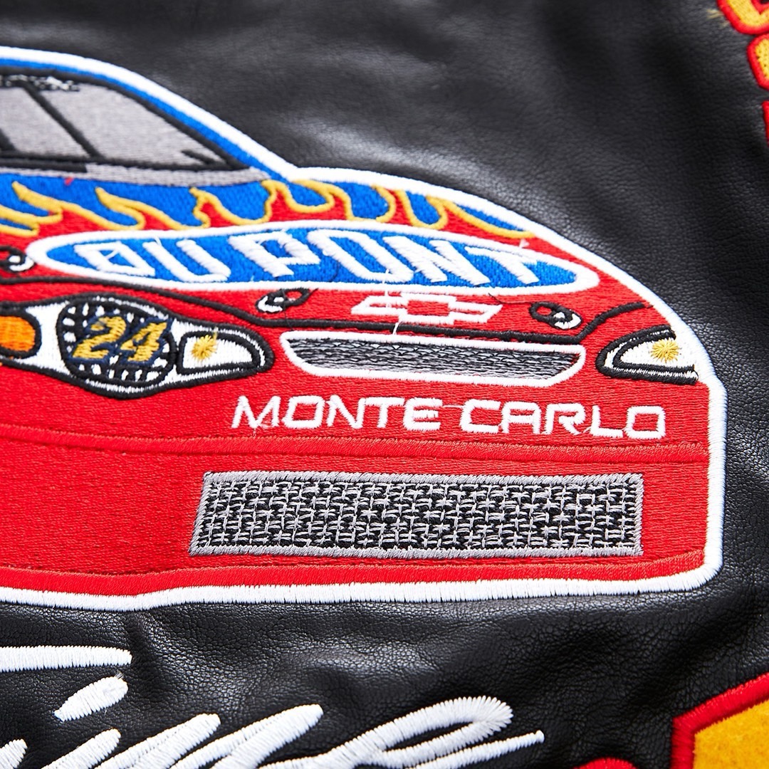 Trendy Racing and Vintage Jackets in Various Sizes with Intricate Details and Embroidery. - 图片 3