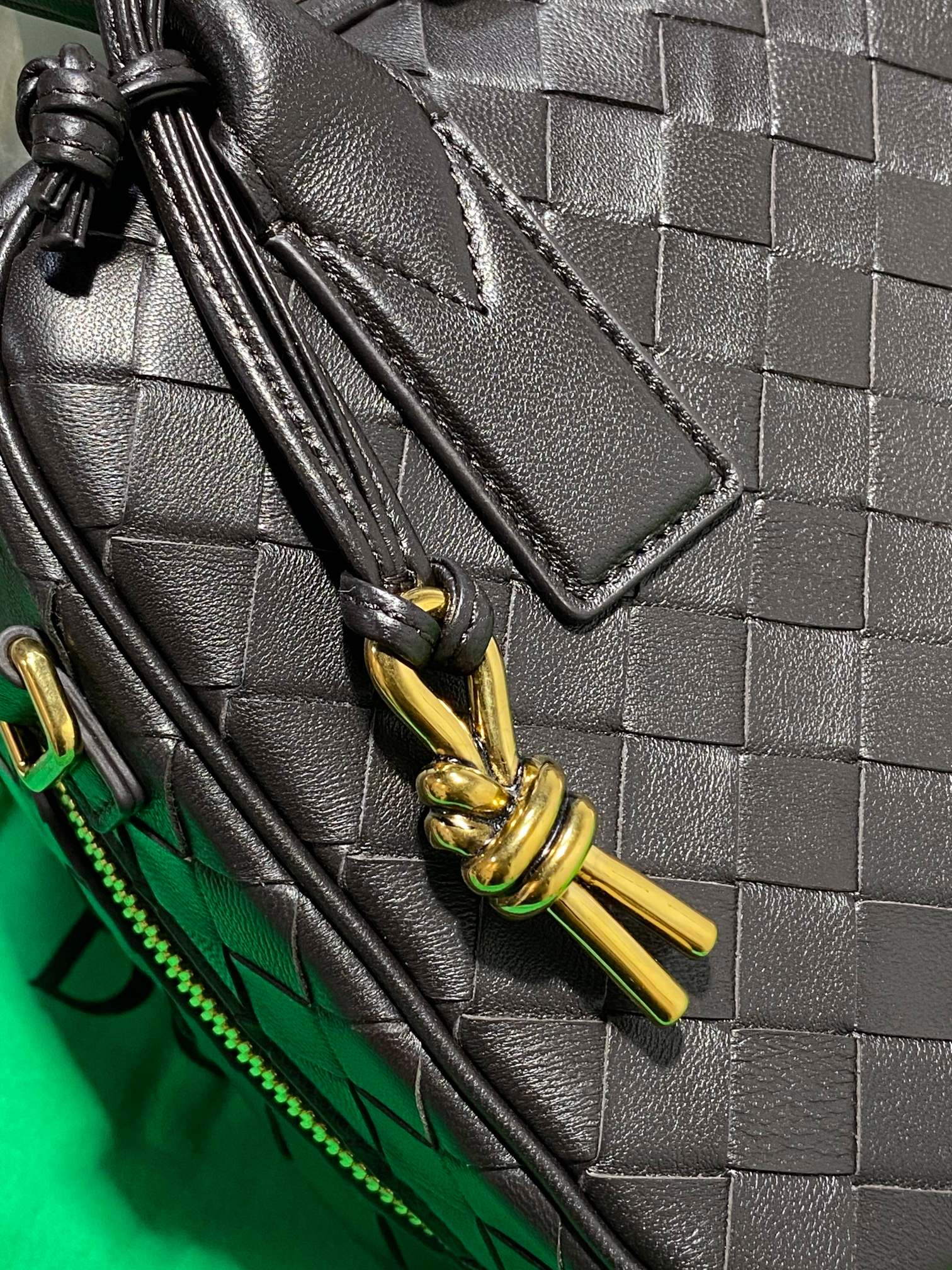 Bottega Veneta Work overtime during Dragon Boat Festival