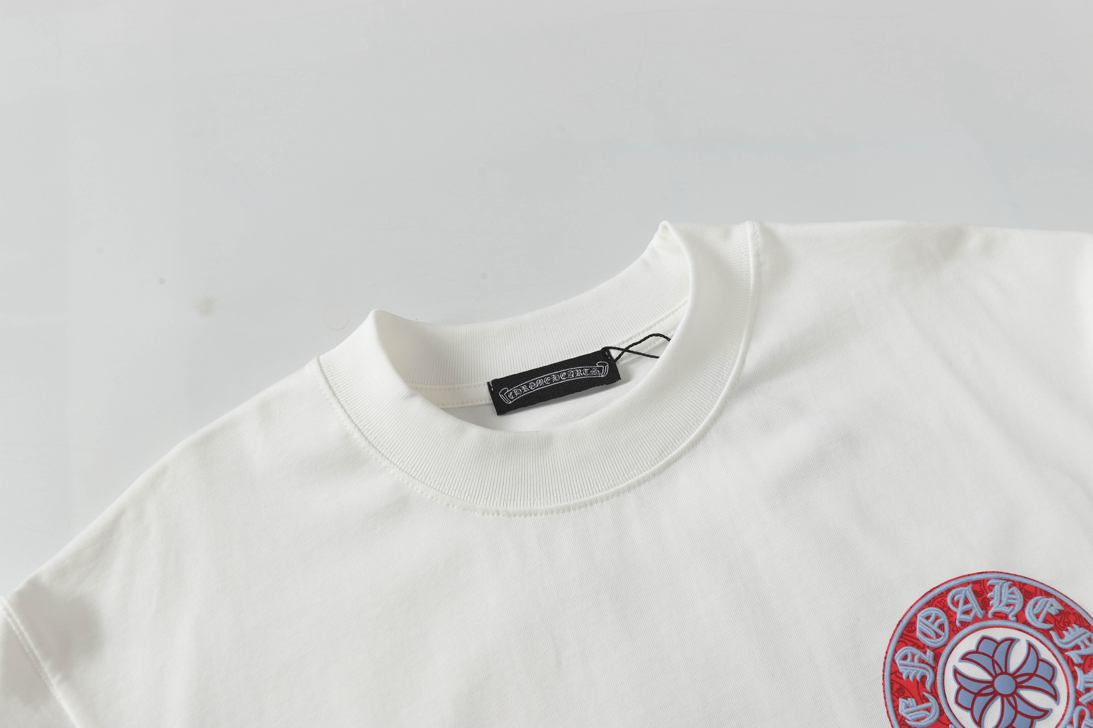 “High-Quality 184 Chrome Short Sleeve T-shirt with Unique Design and Various Sizes” - 图片 3