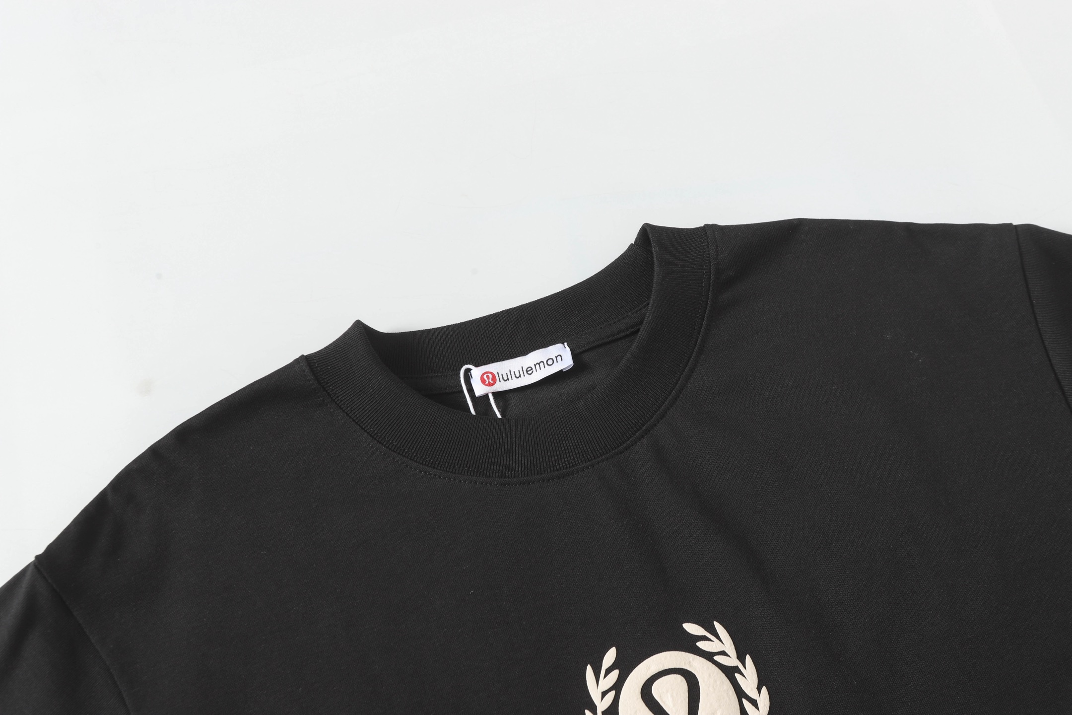 Lulemon Bubble-Head Short Sleeves: Top Quality, Loose Fit, Various Sizes & Colors - 图片 4