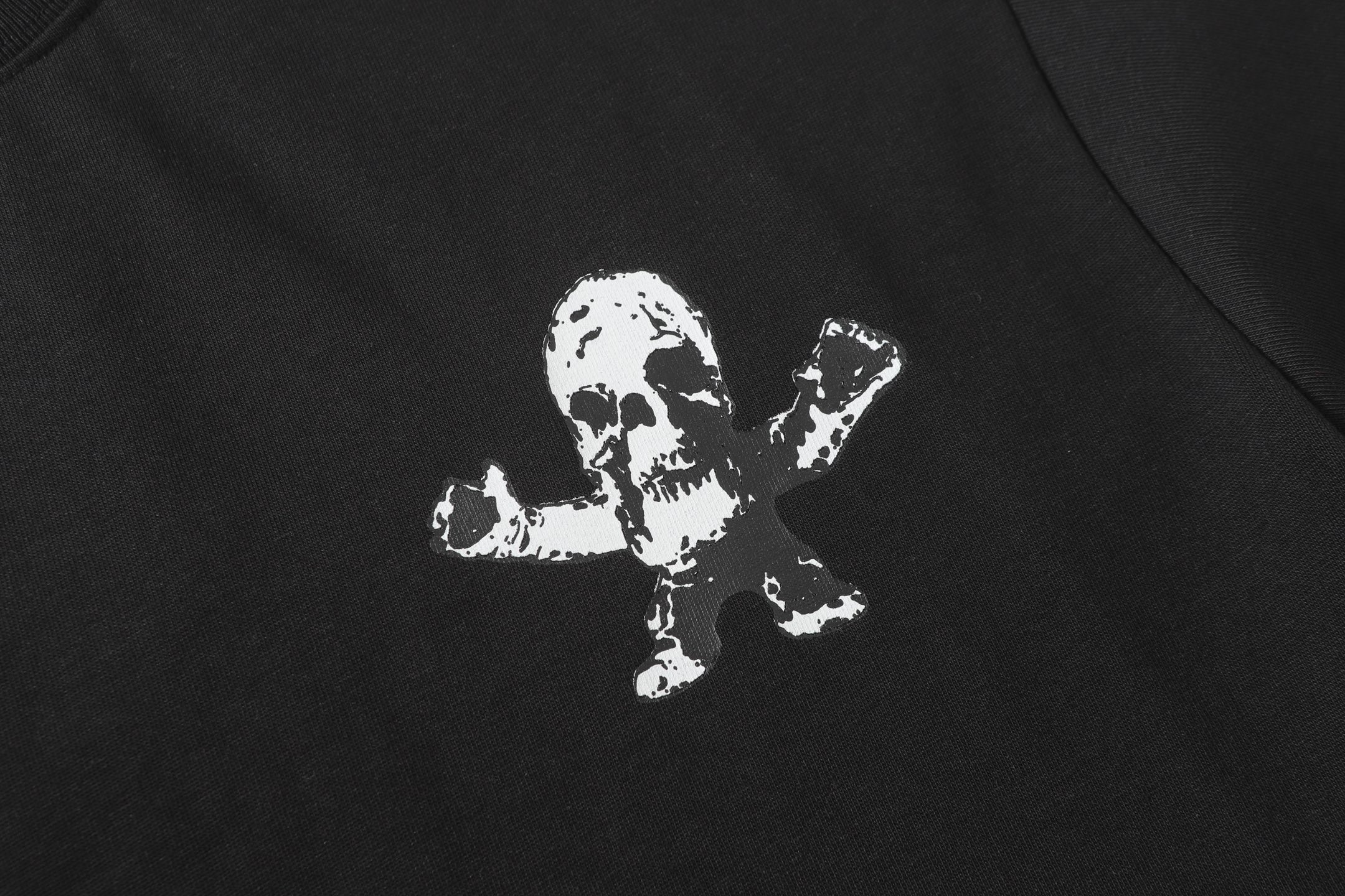 Chrome Hearts Chuckroents Short Sleeve T-shirt Review: Top Quality and Diverse Options - 图片 4