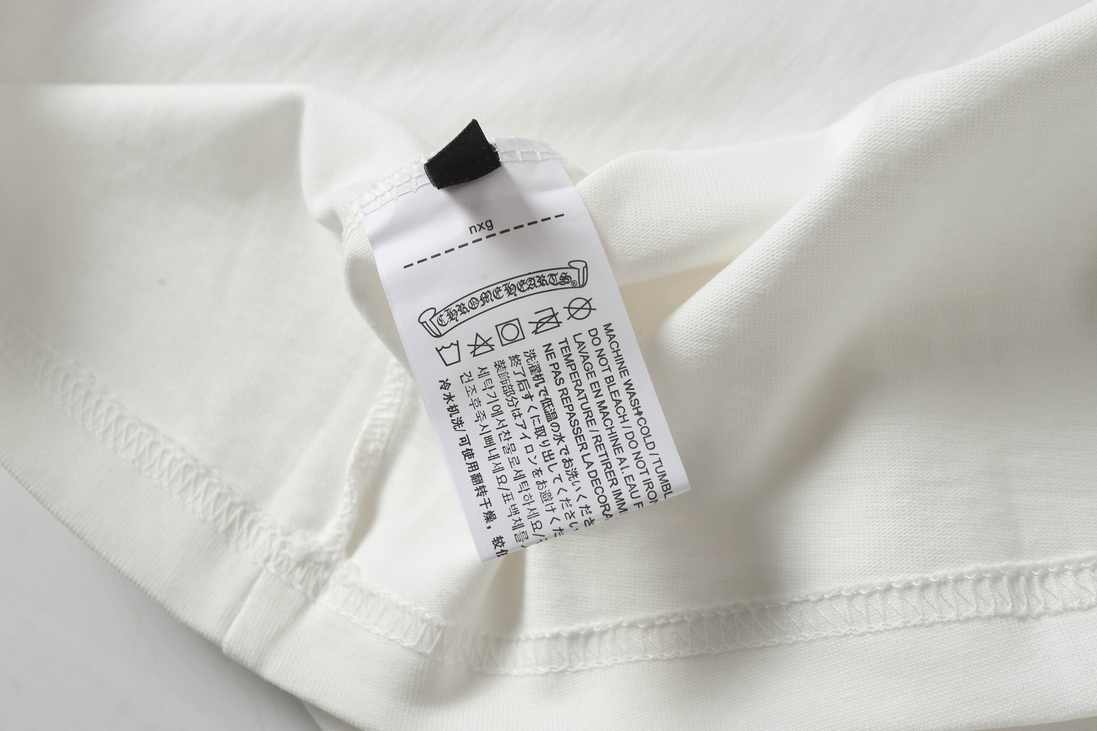 Chrome Hearts Chuckroents: Top Quality Short Sleeve T-shirt in Black and White - 图片 8