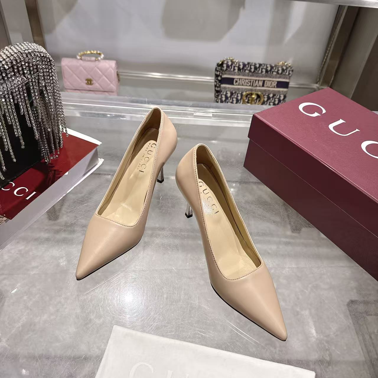 Gucci 古奇 Guccⅰ 女鞋: 开发，精心调制的鞋楦
