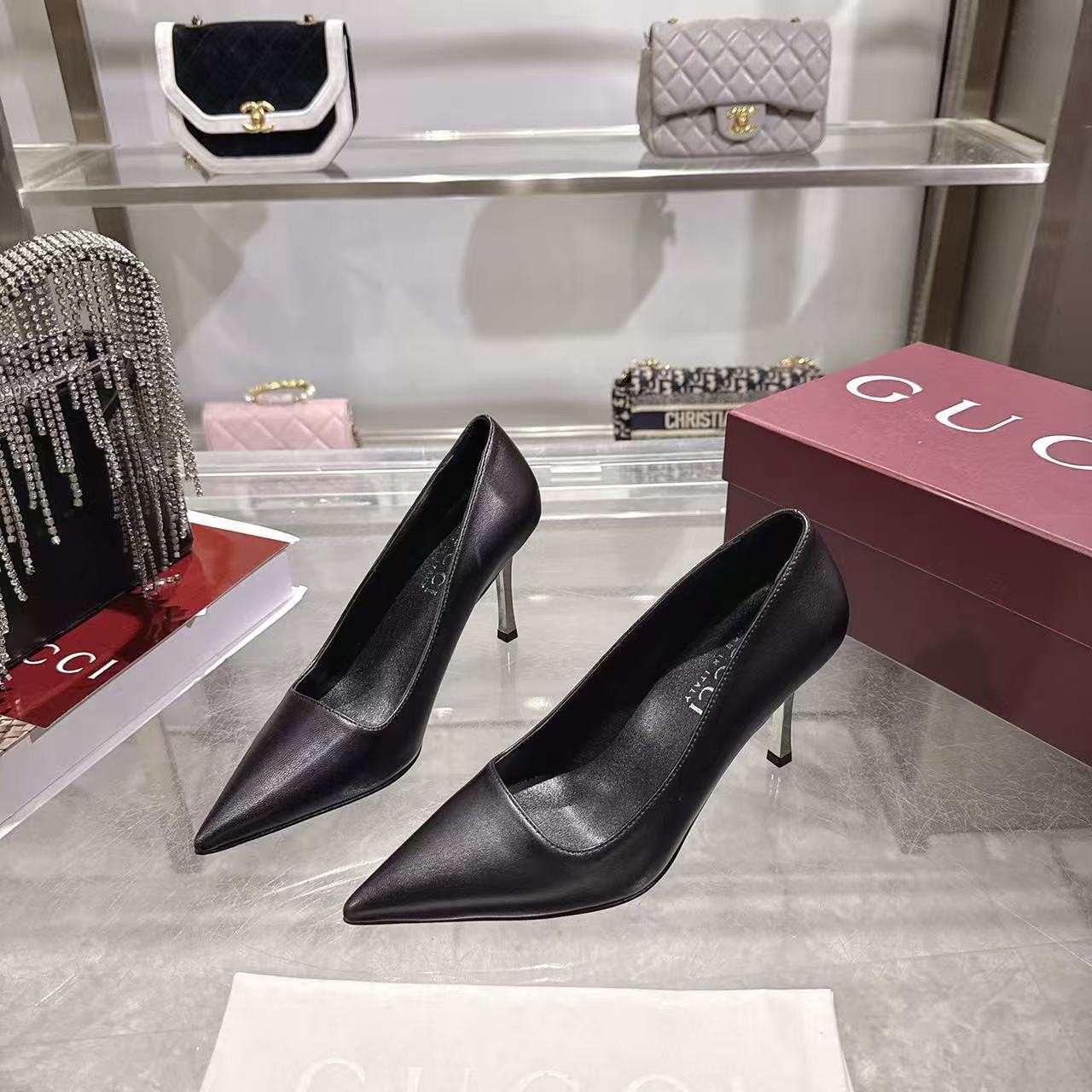 Gucci 古奇 Guccⅰ 女鞋: 开发，精心调制的鞋楦