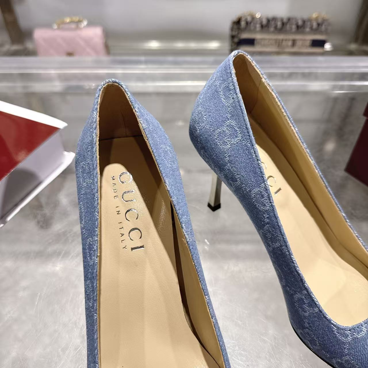 Gucci 古奇 Guccⅰ 女鞋: 开发，精心调制的鞋楦