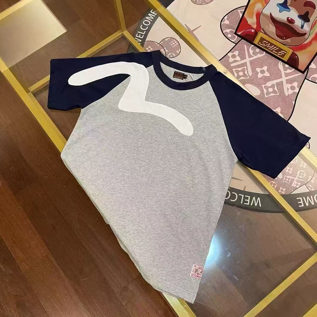 Todos los tamaños disponibles: Palace25 x Evis Seagull Raglan camiseta de manga corta con logotipo estampado en colores…