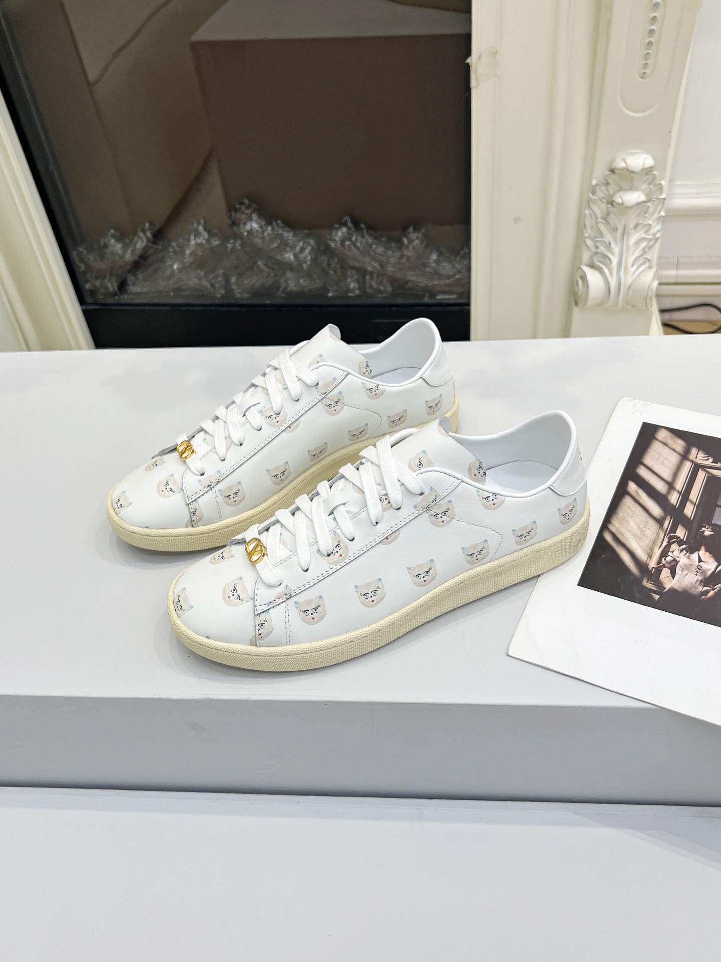 “Valentino 25 Royco Tweedy Sneakers: Classic Design, Zirconium Fabric, Imported Materials, Plant Price $600” - 图片 6