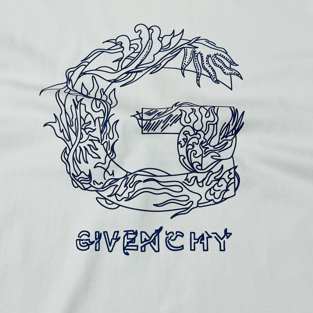 ️顶级颜值担当-Givench*纪梵希*24s新款短袖T恤.当季颜值担当.大G字母龙形搭配视觉效果相当奇