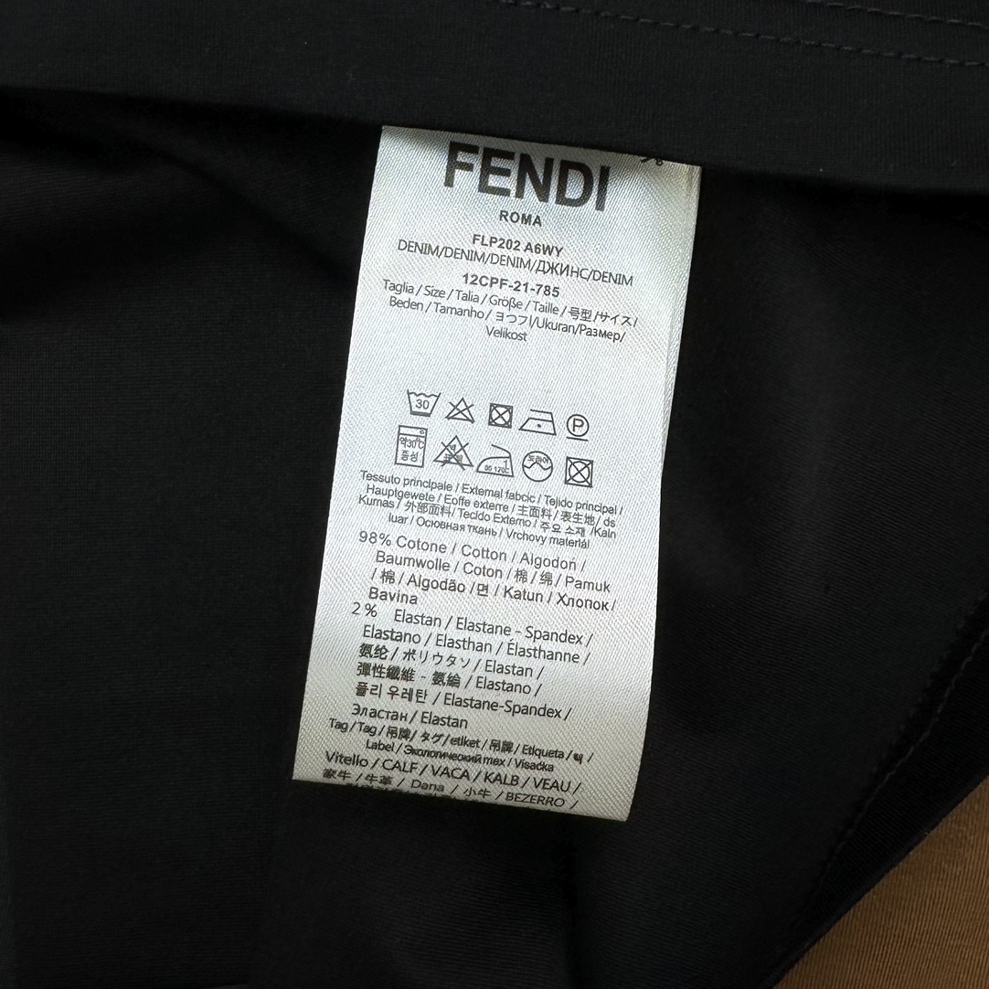 FEND*芬-迪24s夏季男士圆领短袖......客供190g丝光棉质面料裁剪工艺到位没有任何的拖泥带水