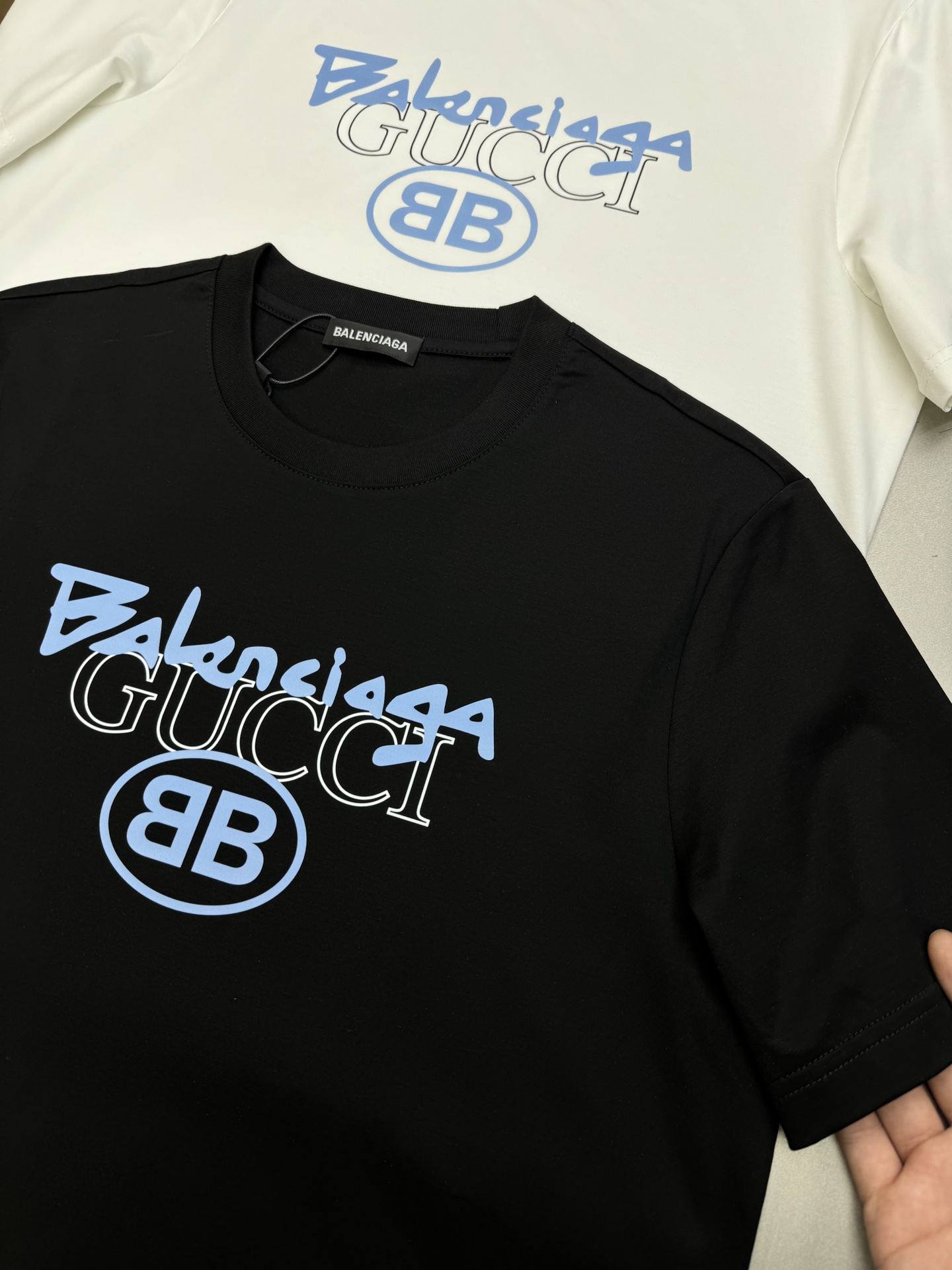 ️GUCC*联名款balenciag*24S夏季新款T恤.极为难得的款式采用190g丝光棉面料贴身体感非