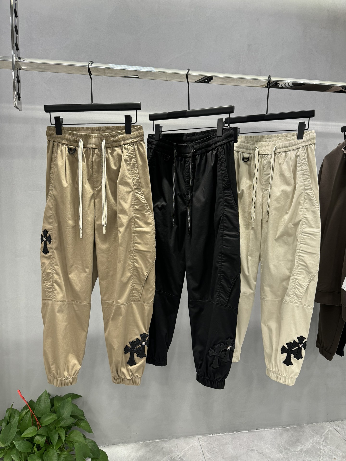 Chrome Hearts Clothing Pants & Trousers Beige Black Khaki White Embroidery Calfskin Cotton Cowhide Casual