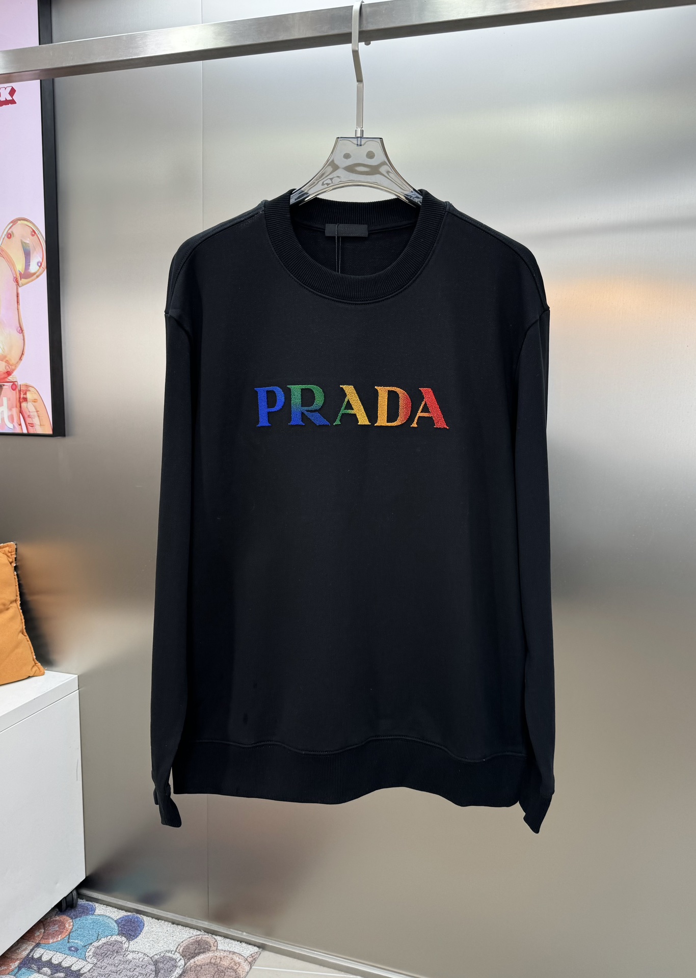 ️PRAD*普拉-达24S新款圆领卫衣.男女同款！最新时尚图形.立体牙刷绣设计.时尚百搭！定制380克卫