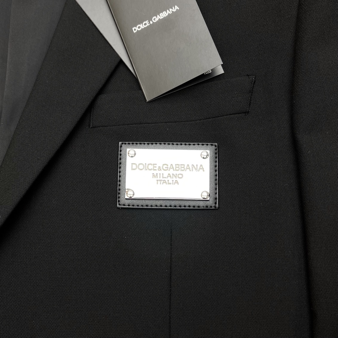 P1425 D & G Men’s Business Suit: Top Quality, High Comfort, Stylish Design - 图片 3