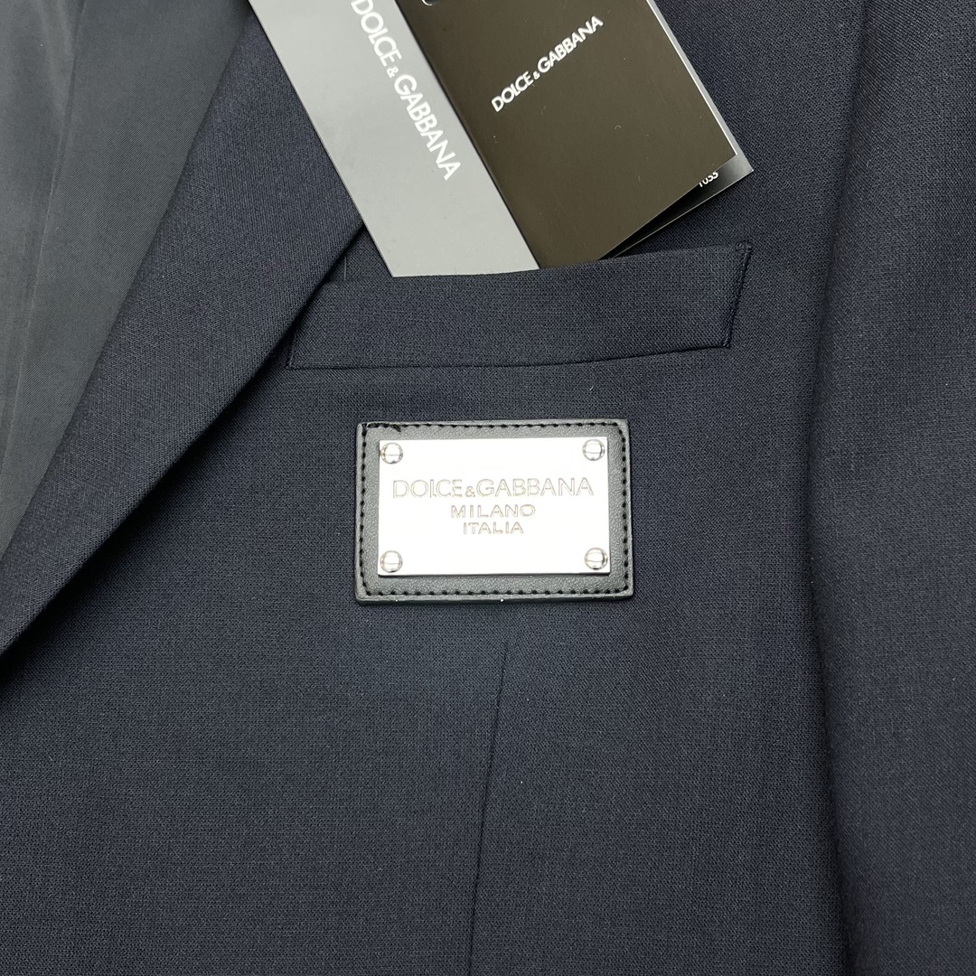 P1425 D & G Men’s Business Suit: Top-of-the-Line Fabric, Tailored Design, Premium Comfort - 图片 3