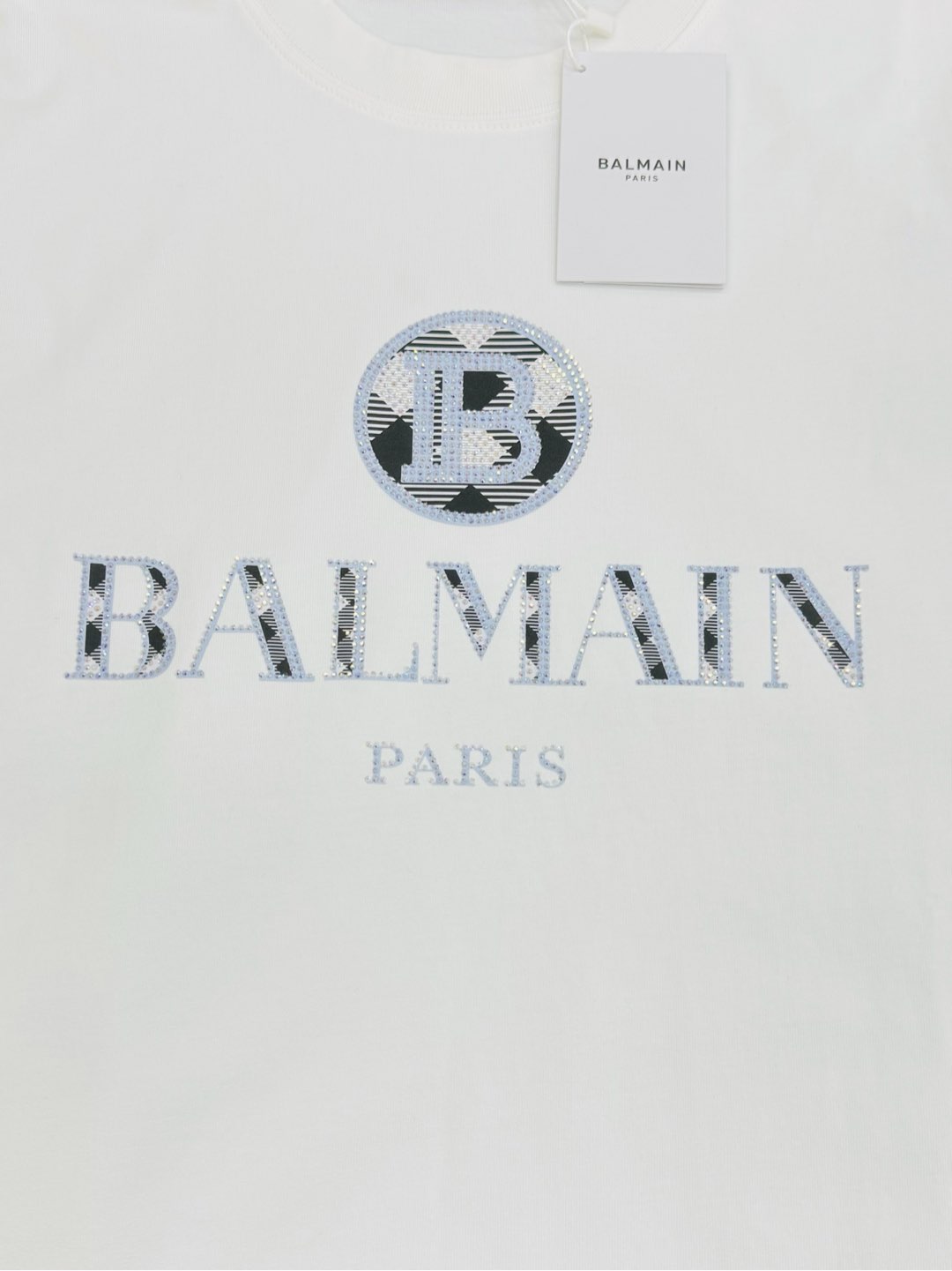 
⚜️BALMAI*巴尔曼25s新款圆领T恤！男女同款.胸前字母印花搭配烫钻工艺增添活力感！蓝色搭配经典