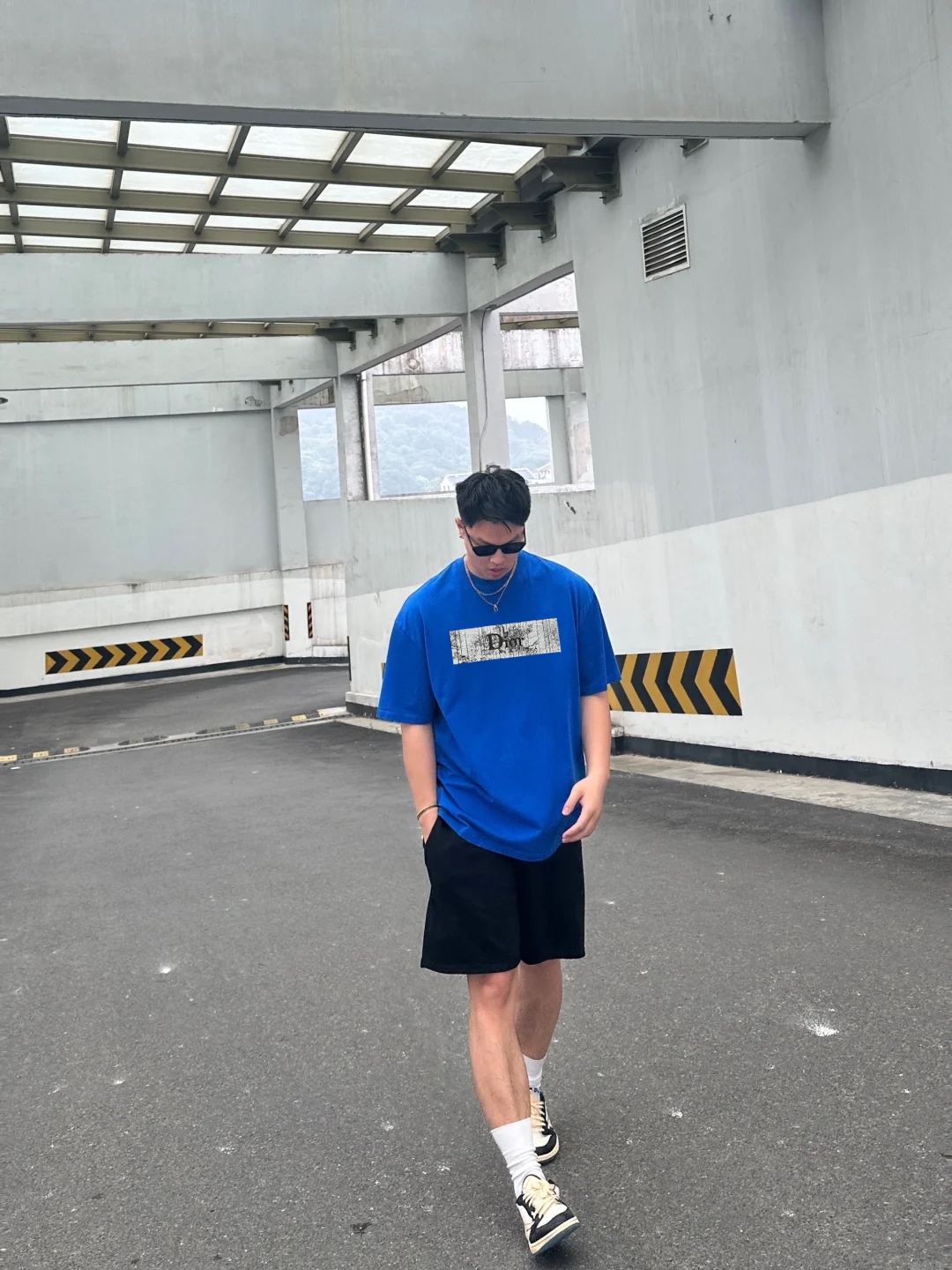 
⚜️DIO*R迪-奥25s新款情侣圆领T恤！胸前新款3D爆裂感立体硅胶印花.300g甄选100%纯棉质