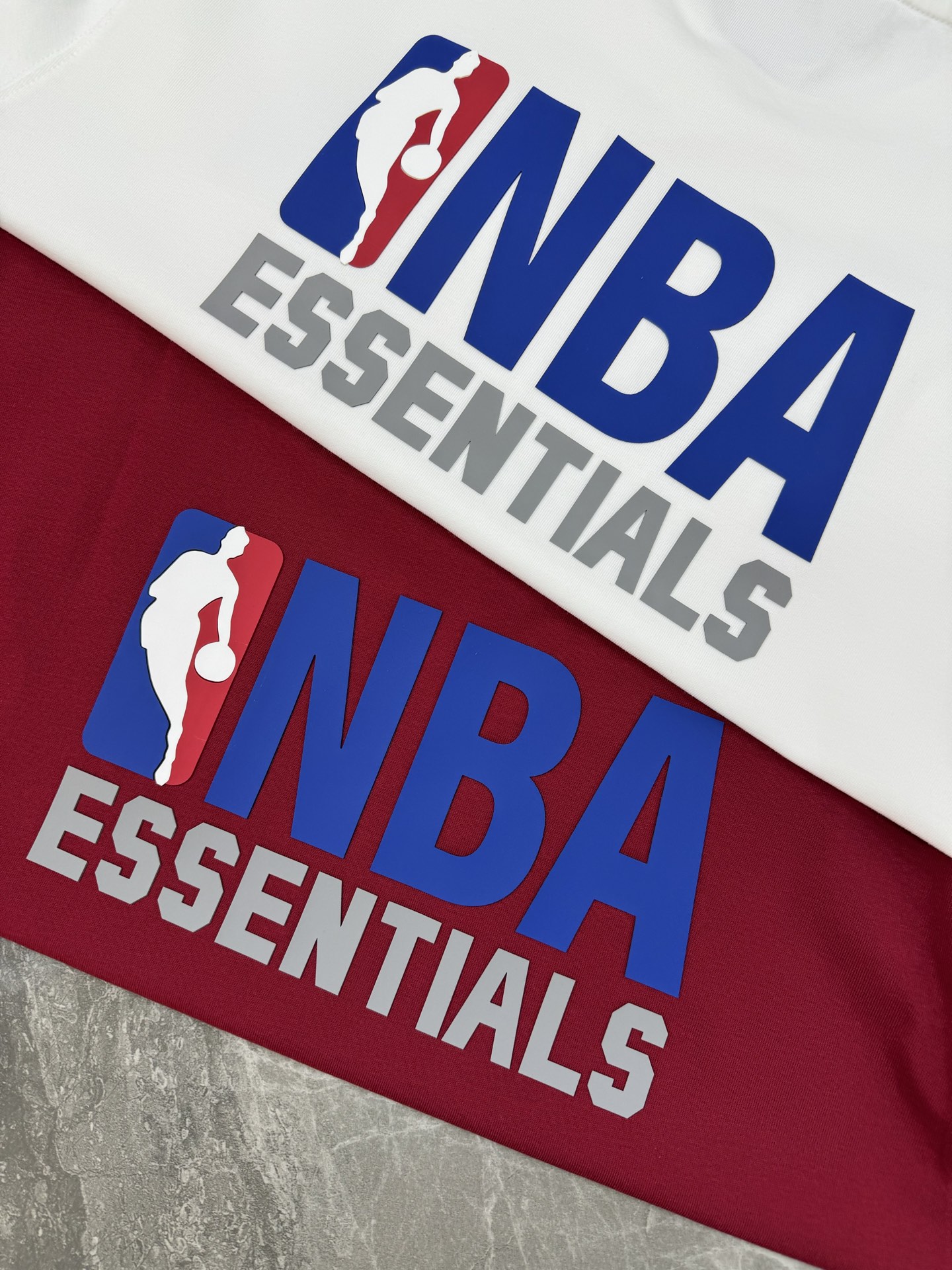 
⚜️ ESSENTIAL*联名NBA潮牌T恤.25s新款推荐！男女同款～极简风街头美学创造经典！重磅来