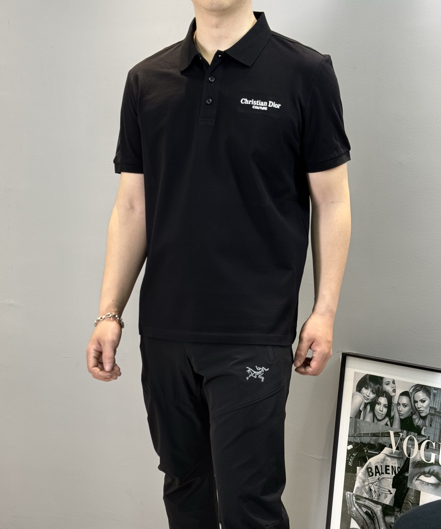 
⚜️Christian Dior 2025s新款推荐.胸前经典刺绣POLO衫.采用哑光线进口绣花机器 