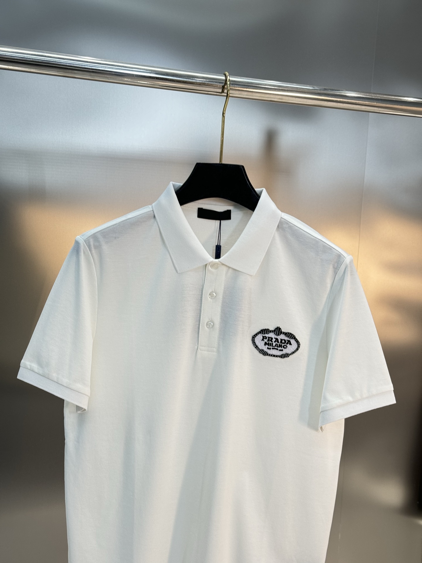 
⚜️PRAD*A普拉-达2025ss夏季新款 logo男士翻领Polo衫！经典商务男款，简约时尚大气不