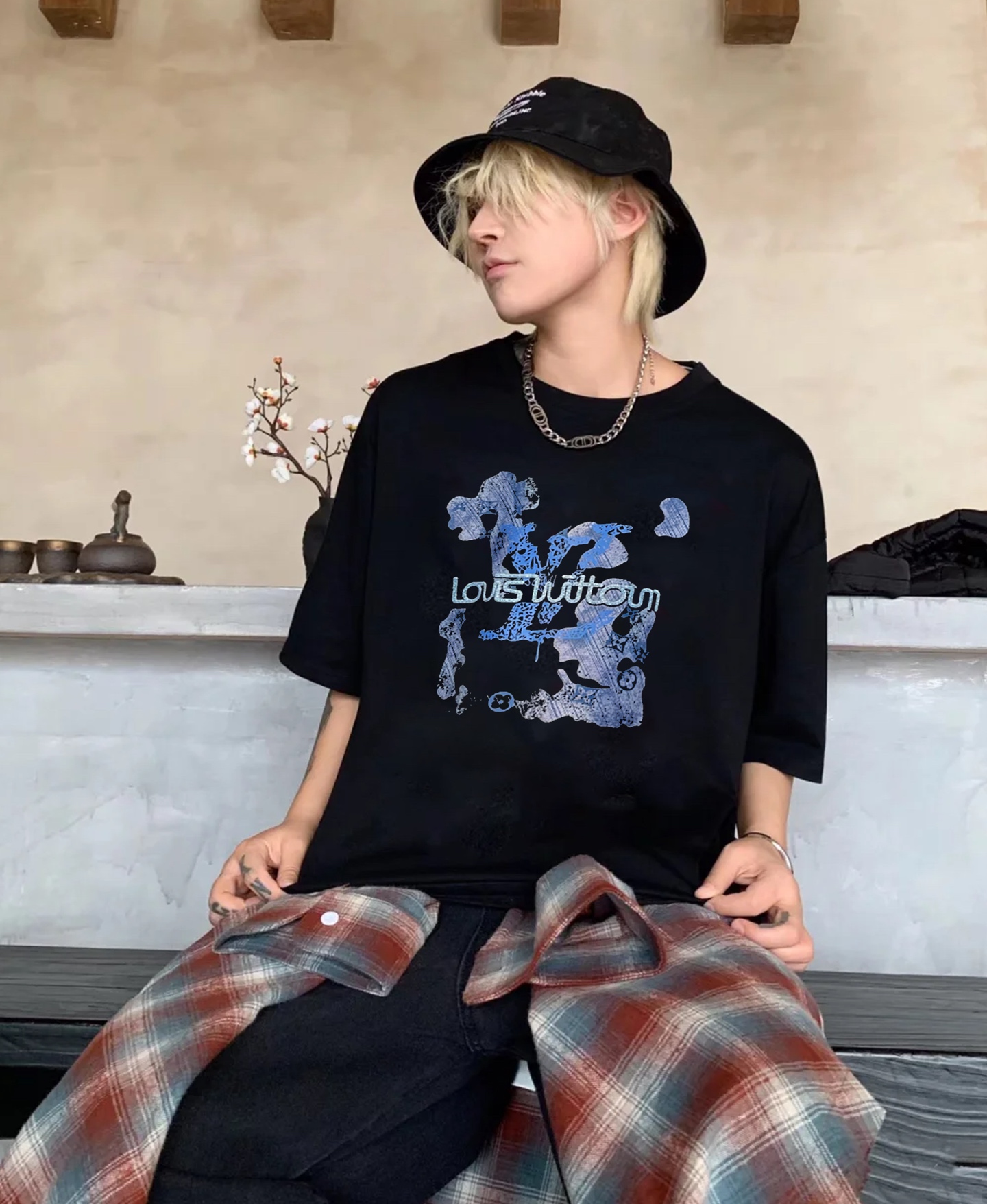 
        驴牌*25s新款T恤.男女同款！减龄风格满贯～撞色层次风格的新世纪充满阳色彩！！！经典