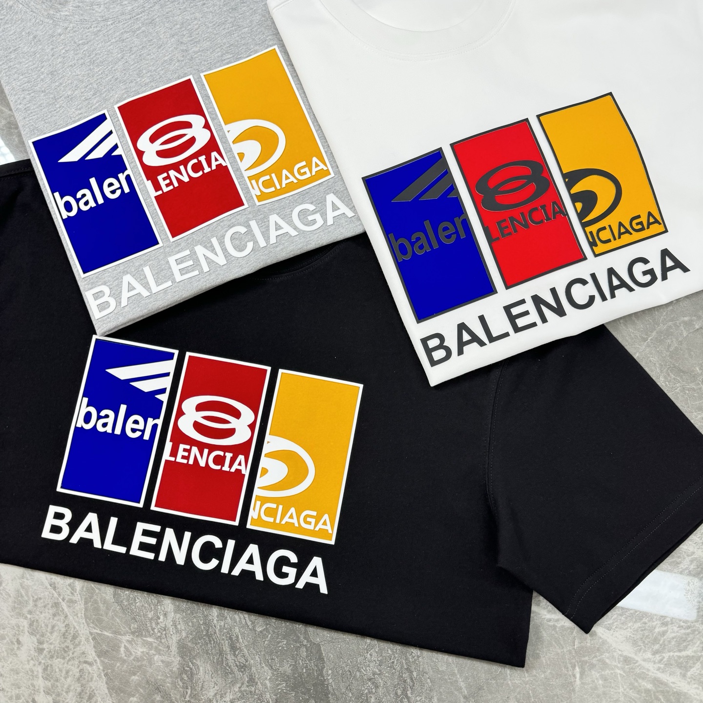 
        BALENCIAG*巴黎25s新款T恤.字母印花经典百搭纯棉短袖.男女同款.品牌字母色