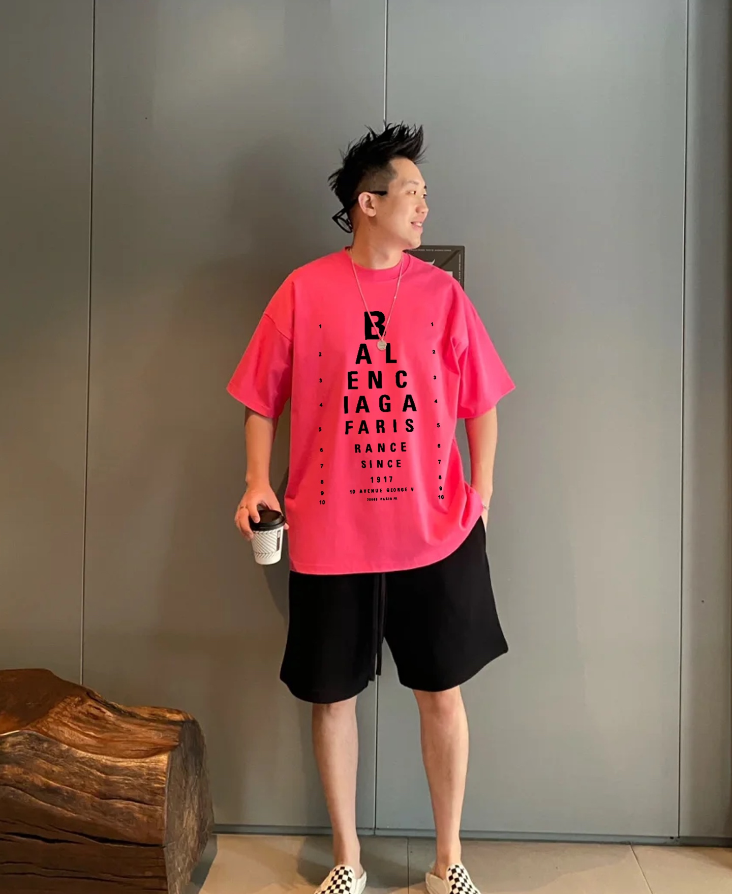 
 BALENCIAG*巴黎世*25s新款T恤.男女同款推荐！高克重300g纯棉面料，柔软舒适.透气吸汗