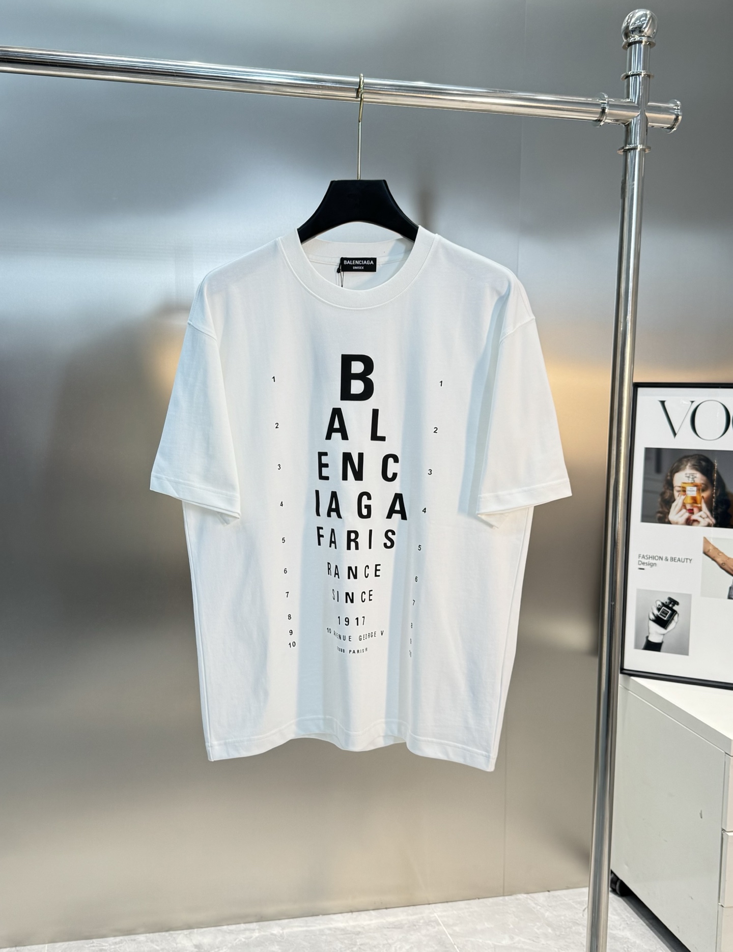 
 BALENCIAG*巴黎世*25s新款T恤.男女同款推荐！高克重300g纯棉面料，柔软舒适.透气吸汗