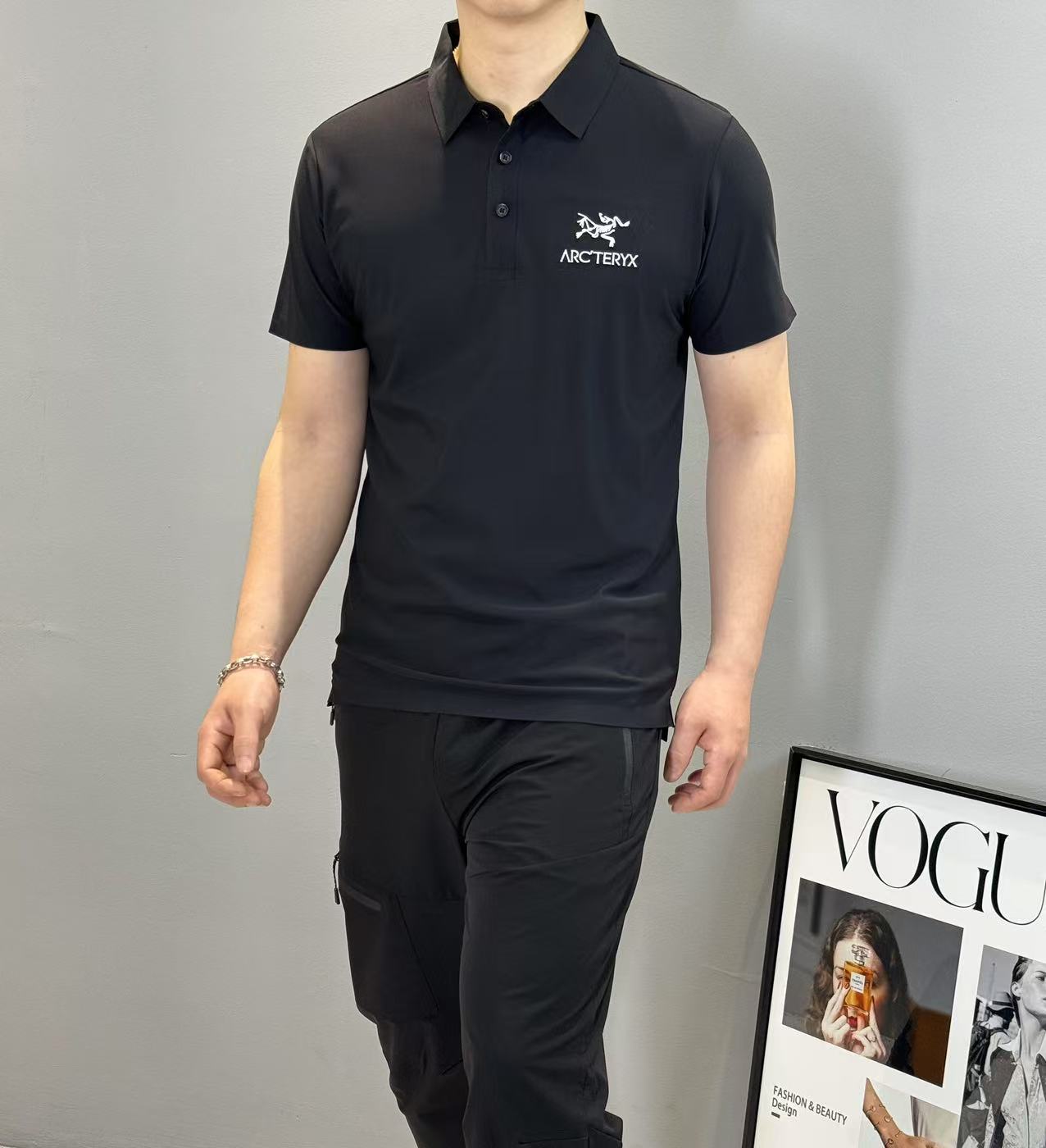ARC'TERY*X始祖-鸟25s夏季男士休闲POLO，经典款式.颜值代表作，胸口3D精致绣花画龙点睛.
