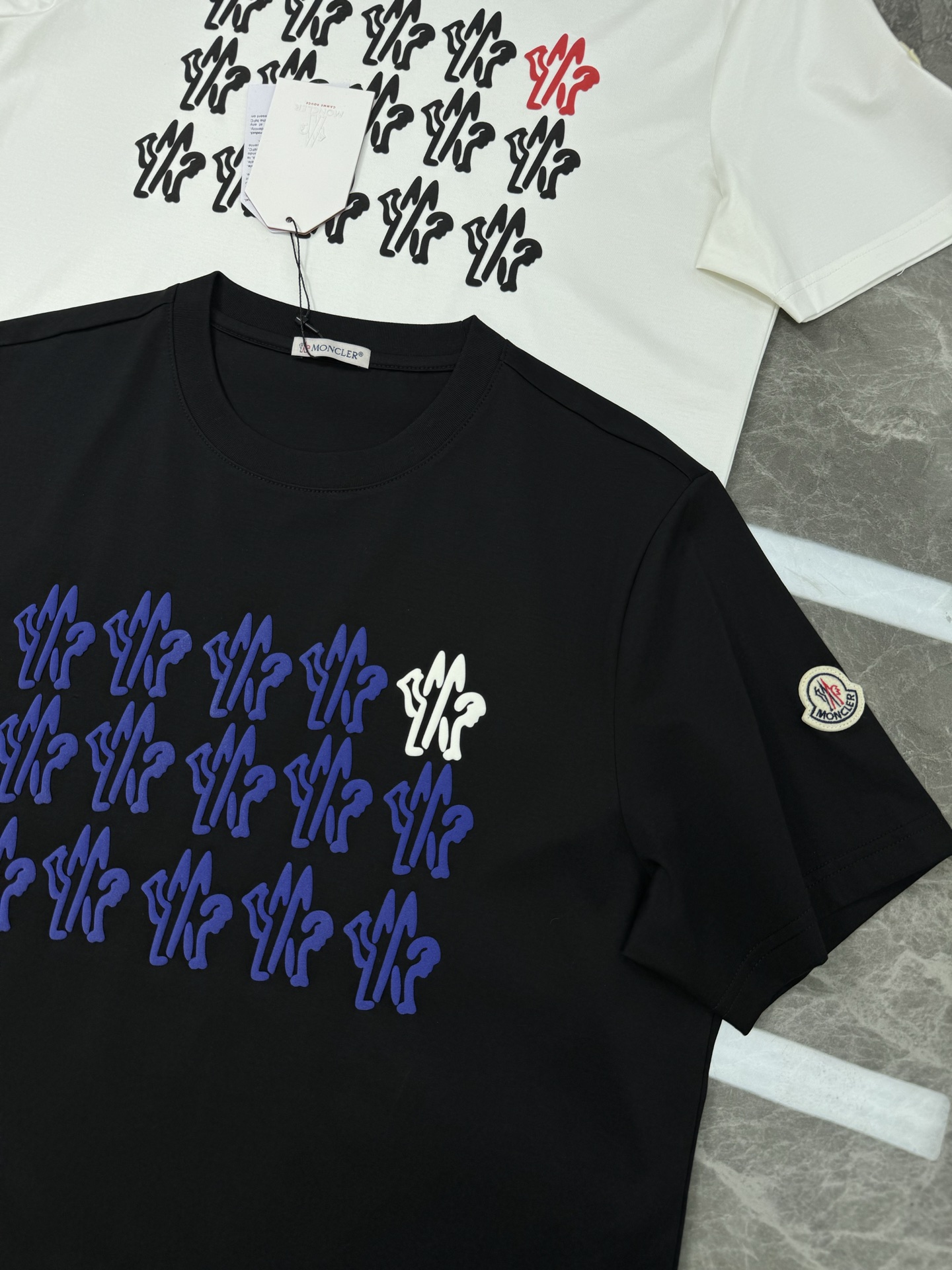 MON CLE*蒙-口25s夏季新款圆领短袖.品牌图形LOGO辨识度鲜明超级走心！！！袖子搭配经典小帽子