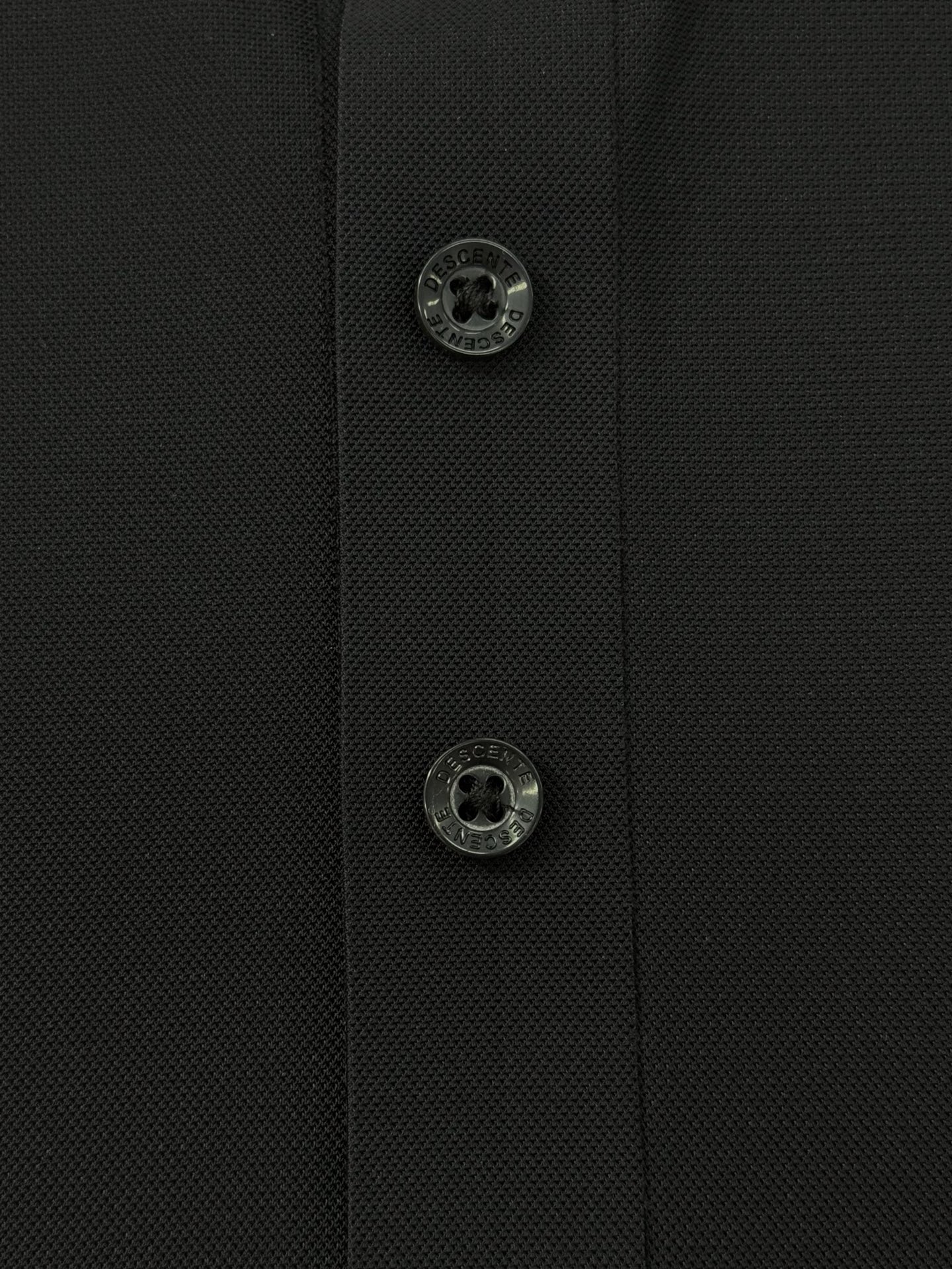 DESCENT*迪桑-特25s夏季男士休闲POLO，无缝技术！颜值代表作，肩部硅胶立体LOGO点缀，袖口