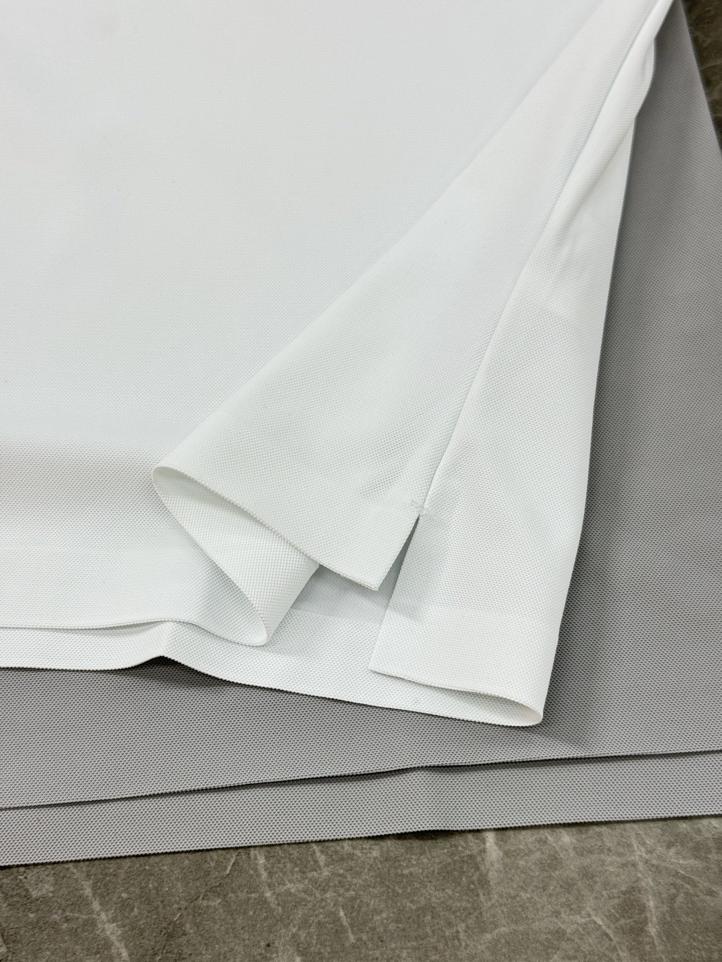 DESCENT*迪桑-特25s夏季男士休闲POLO，无缝技术！颜值代表作，肩部硅胶立体LOGO点缀，袖口