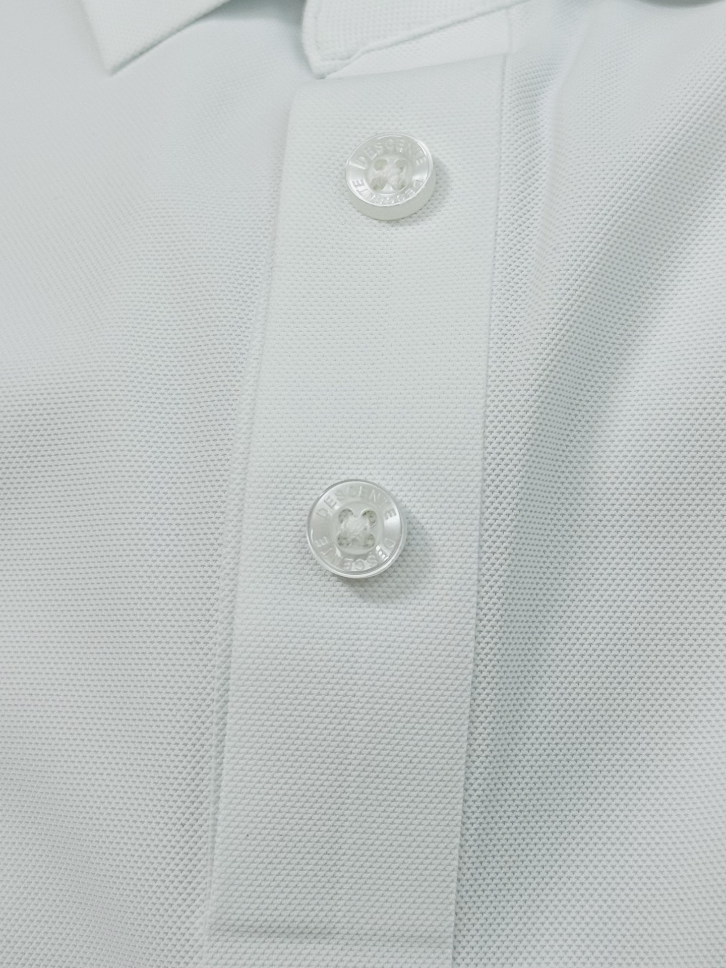 DESCENT*迪桑-特25s夏季男士休闲POLO，无缝技术！颜值代表作，肩部硅胶立体LOGO点缀，袖口