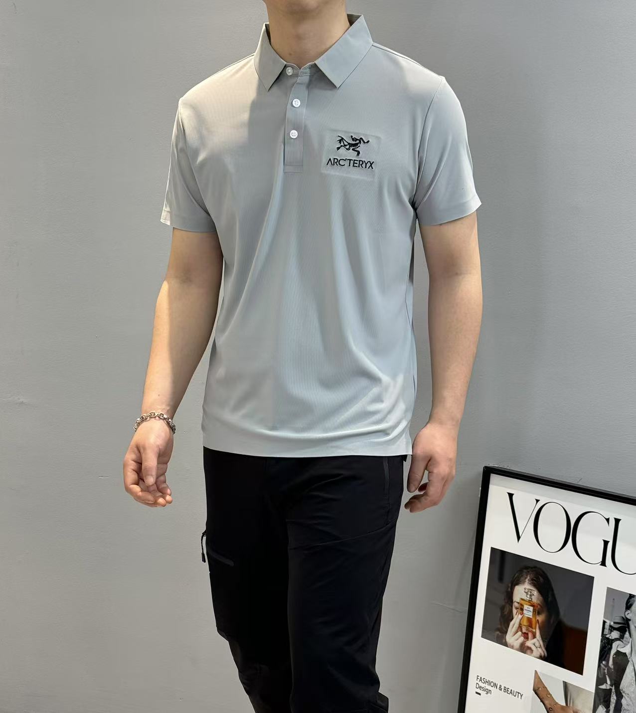 ARC'TERY*X始祖-鸟25s夏季男士休闲POLO，经典款式.颜值代表作，胸口3D精致绣花画龙点睛.
