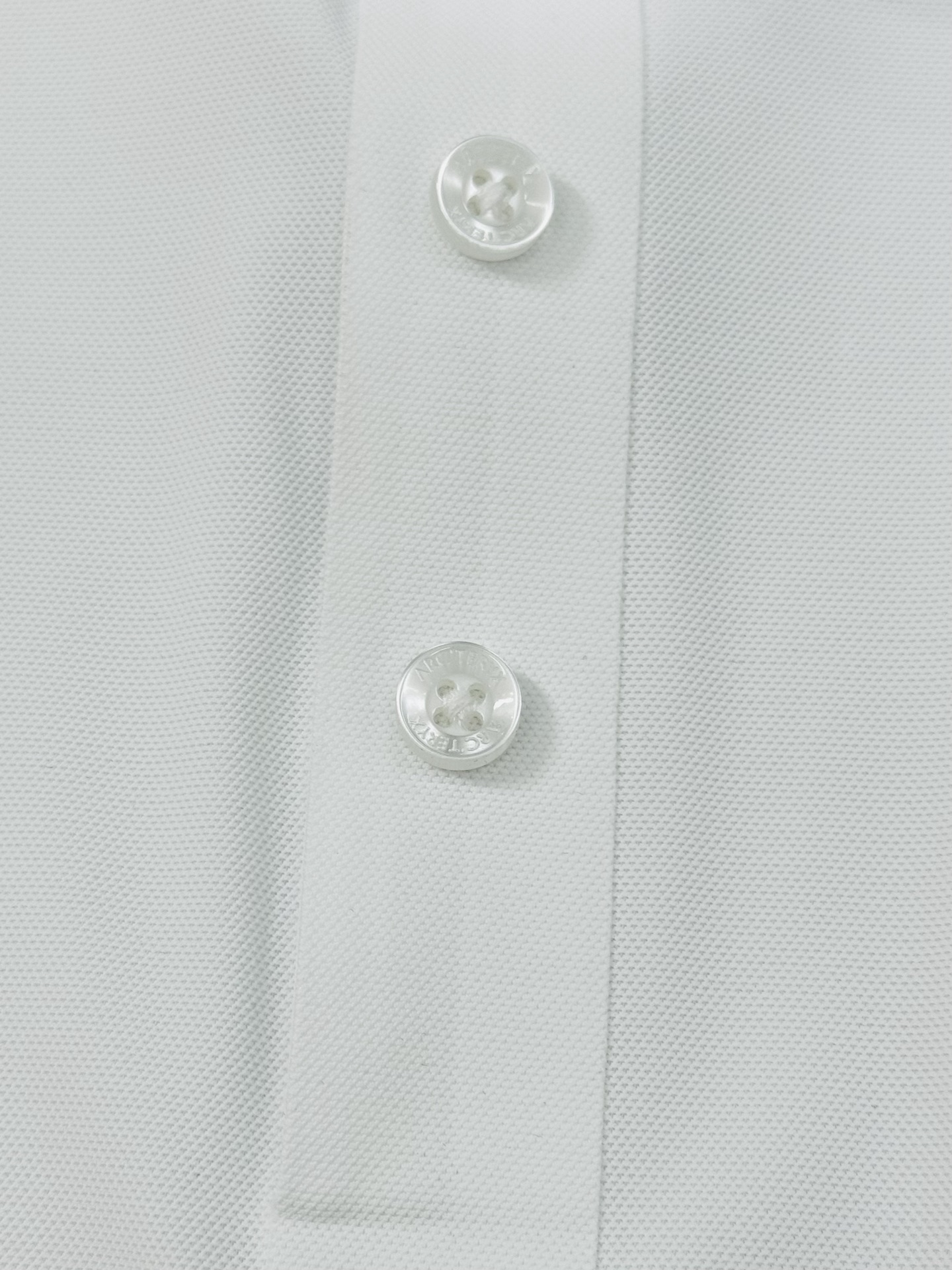 ARC'TERY*X始祖-鸟25s夏季男士休闲POLO，经典款式.颜值代表作，胸口3D精致绣花画龙点睛.