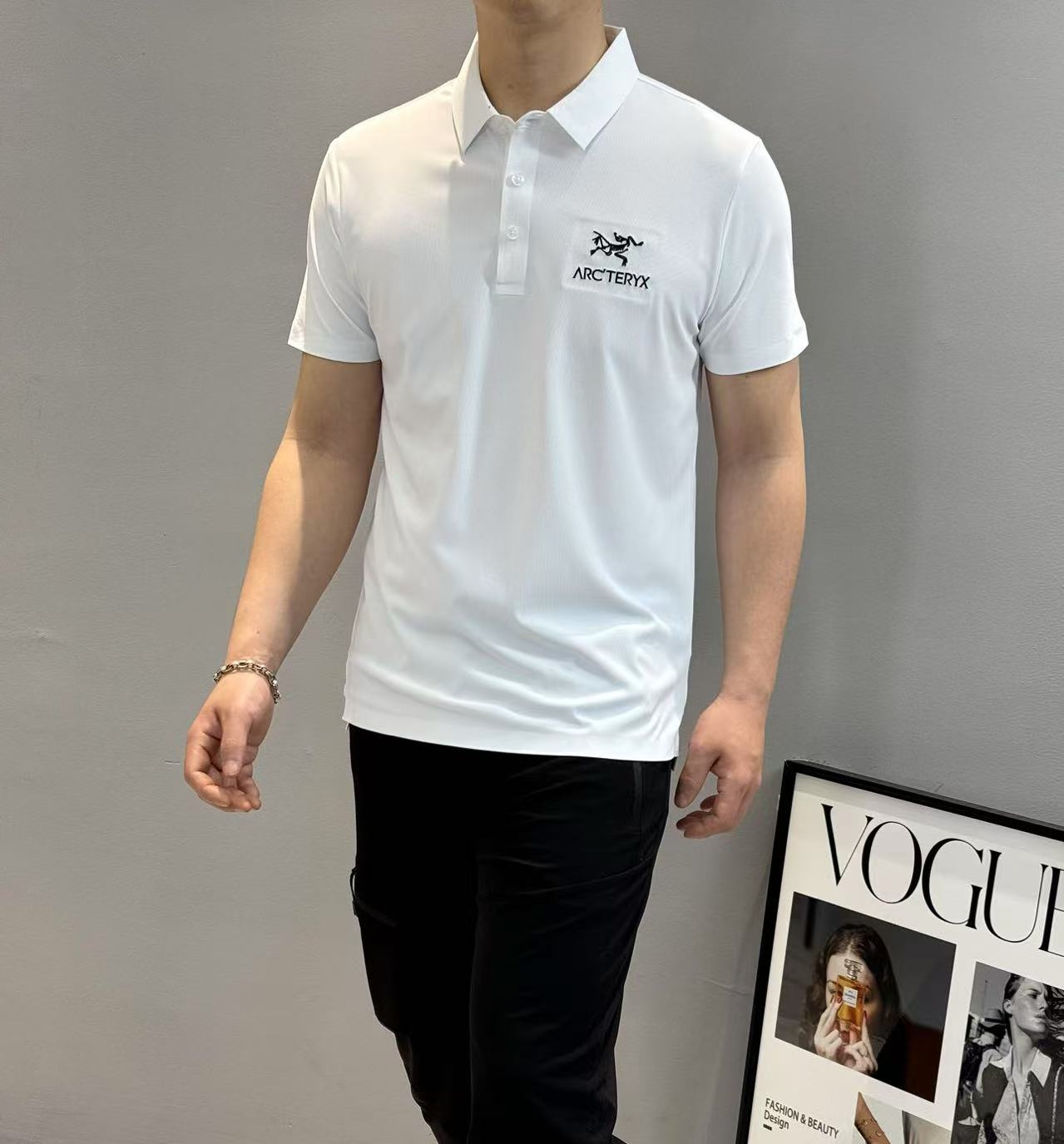 ARC'TERY*X始祖-鸟25s夏季男士休闲POLO，经典款式.颜值代表作，胸口3D精致绣花画龙点睛.
