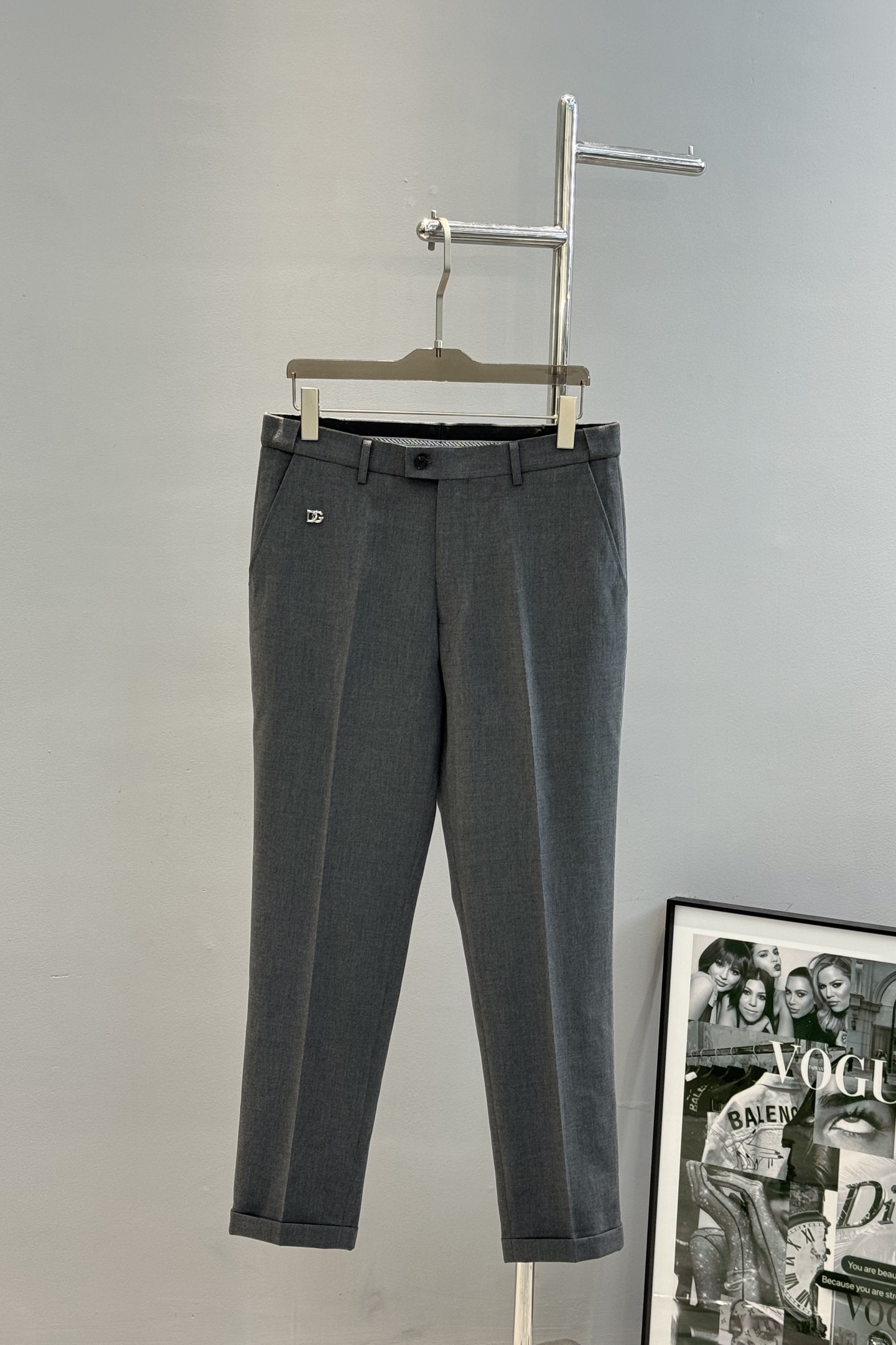 Dolce & Gabbana Men’s Business Suit Set – Slim Fit & Elegant Design