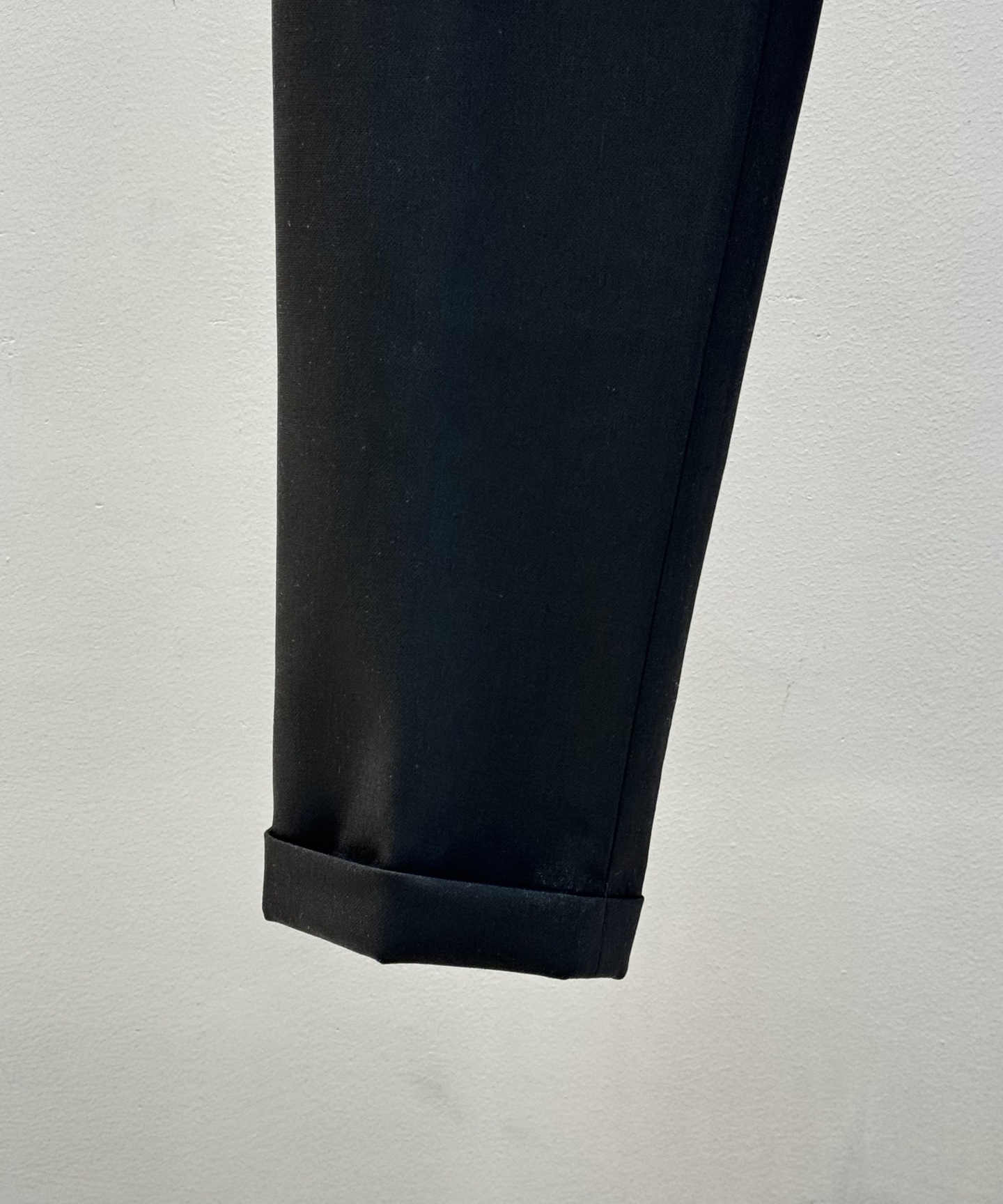 D&G*杜嘉-班纳2025s新款男士商务套西！超高端顶尖一线成衣手工系列，西装领域里的佼佼者，世界公认的