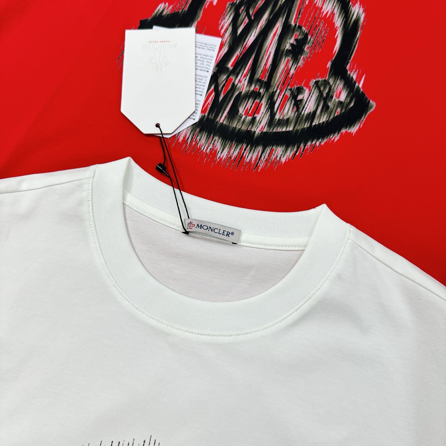 MON CLE*蒙-口25s夏季新款圆领短袖.品牌图形LOGO辨识度鲜明超级走心！！！袖子搭配经典小帽子