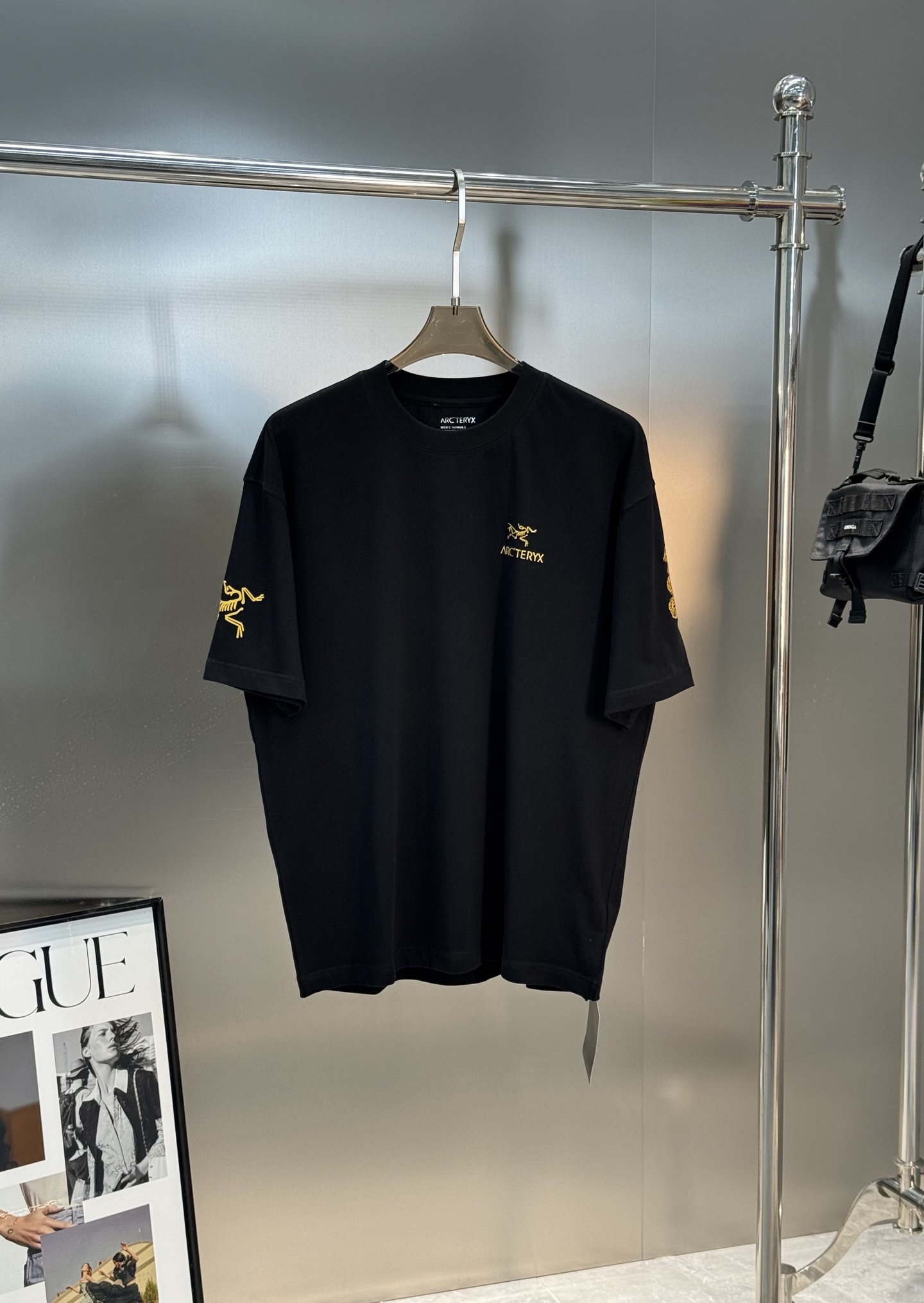 ARCTERY*始祖*鸟25s新款潮牌T恤.可搭配套装.男女同款～灵蛇限量款.撞色搭配设计.高温立体烫画