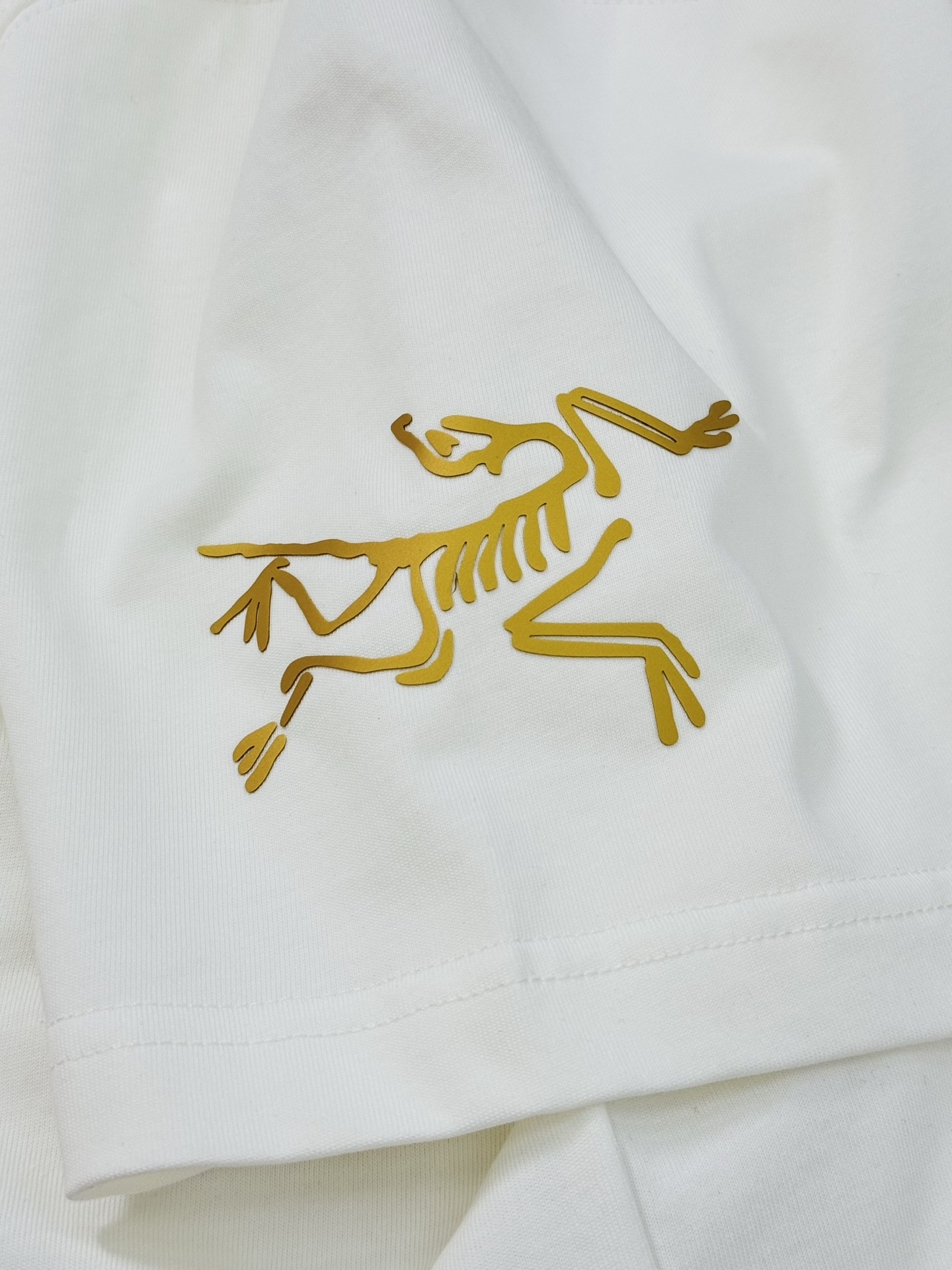 ARCTERY*始祖*鸟25s新款潮牌T恤.可搭配套装.男女同款～灵蛇限量款.撞色搭配设计.高温立体烫画