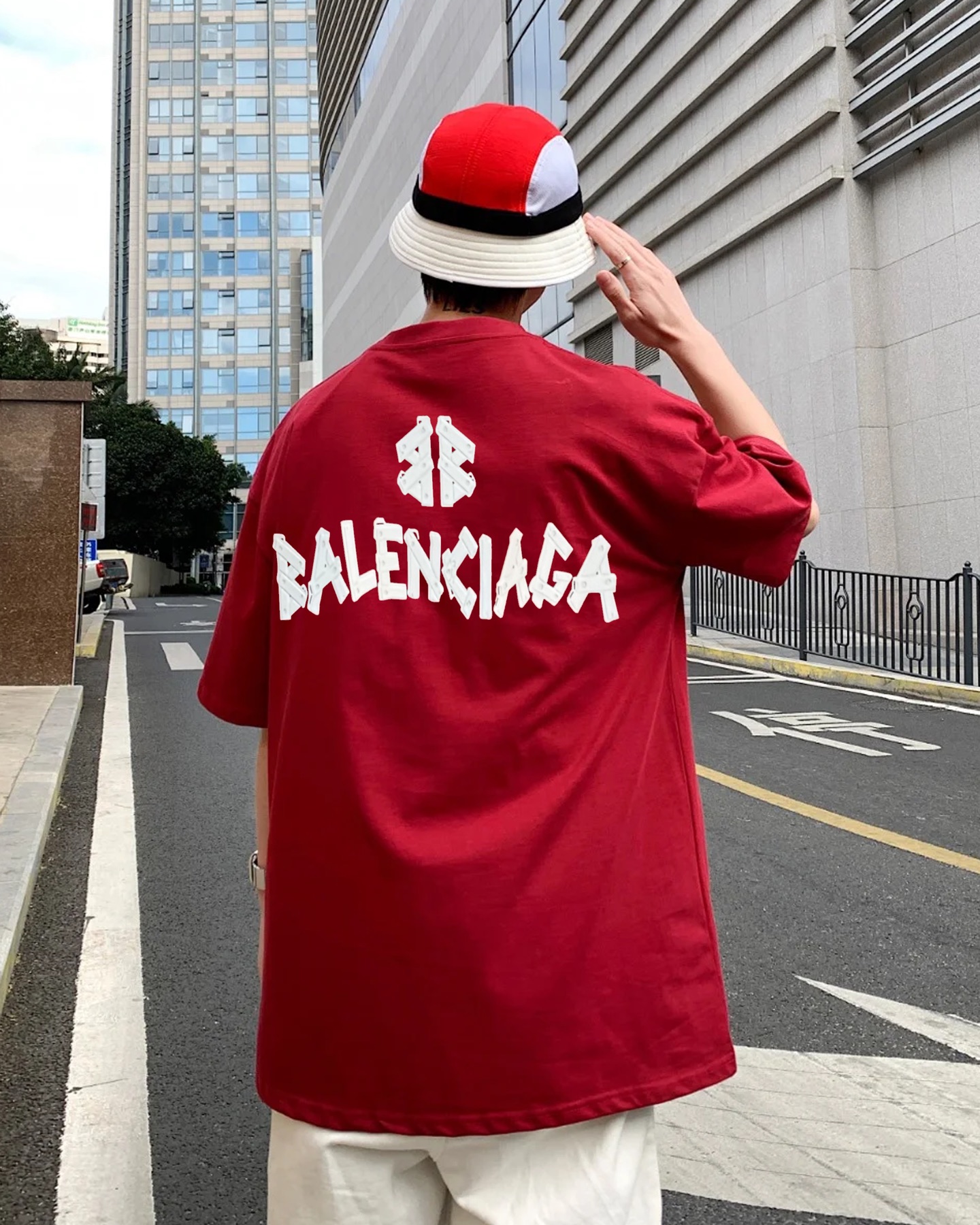 BALENCIAG*巴黎世*25s新款T恤.男女同款推荐！采用新品230g纯棉面料，柔软舒适.透气吸汗.