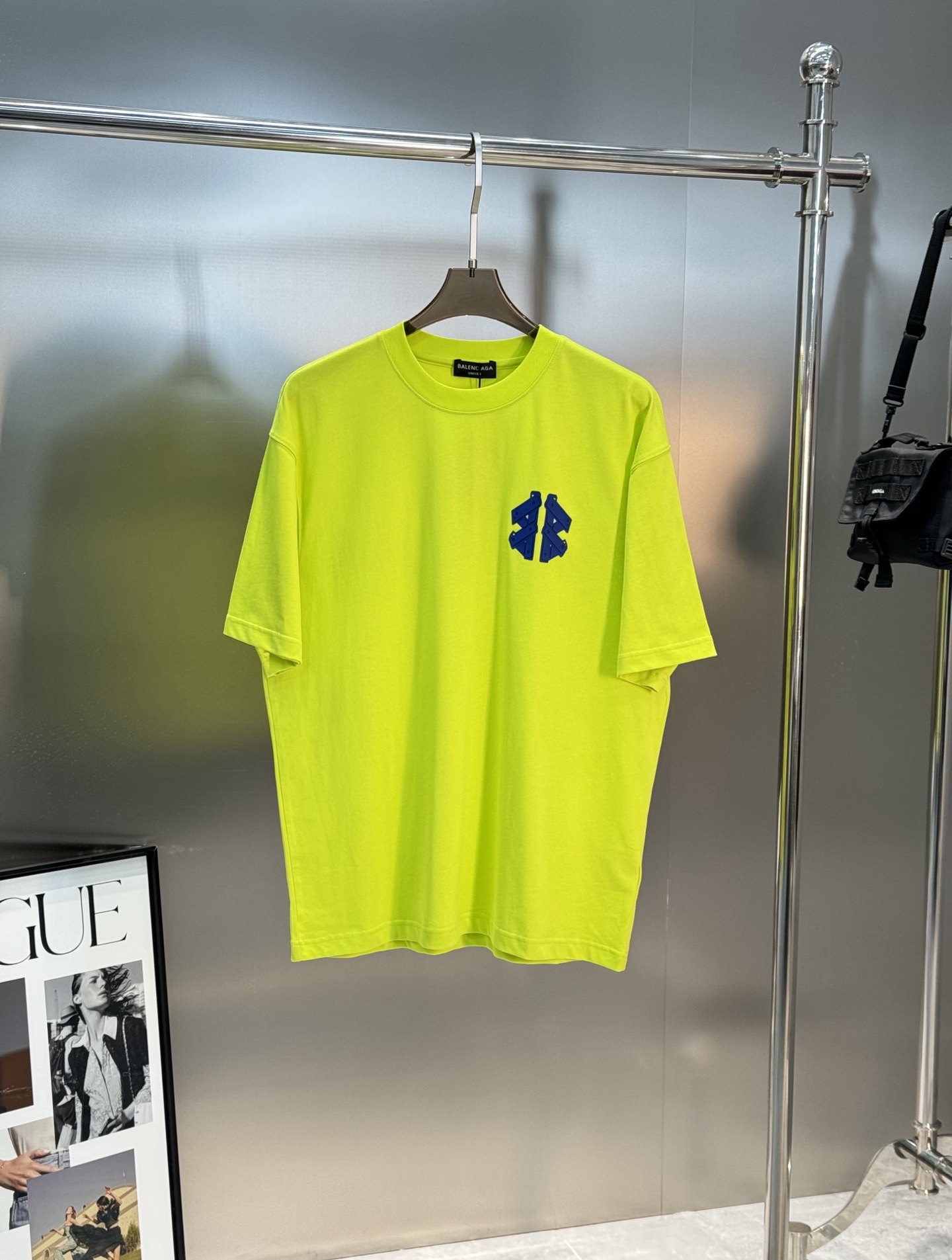 BALENCIAG*巴黎世*25s新款T恤.男女同款推荐！采用新品230g纯棉面料，柔软舒适.透气吸汗.