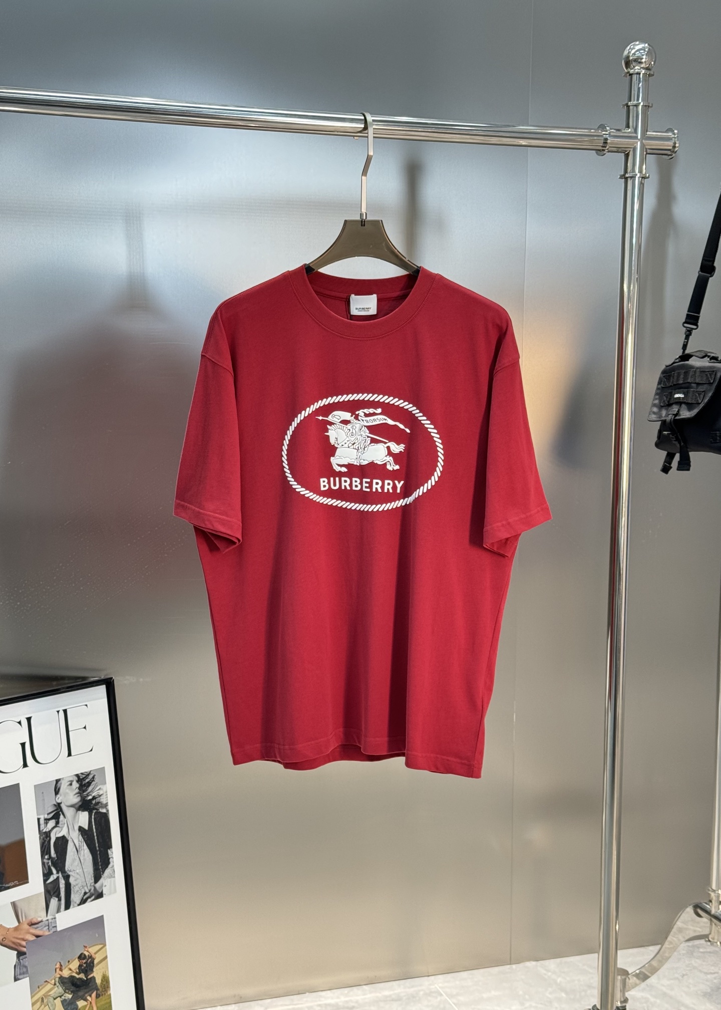 BBR*巴宝-莉2025s新品短袖T恤，男女同款！经典战马🐎胸前撞色层叠搭配.战马烫画采用立体发泡工艺🧼