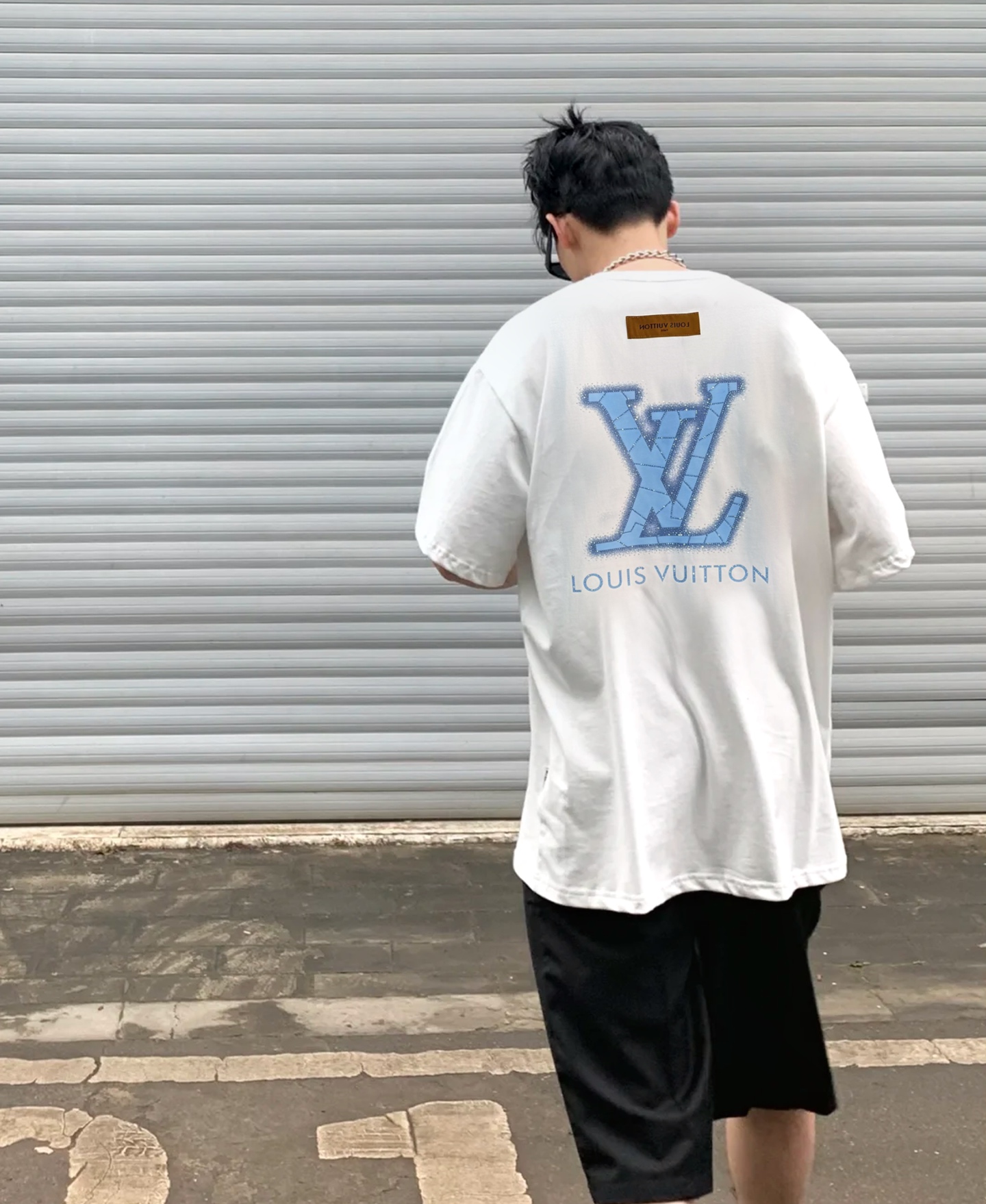 
驴牌*25s新款T恤.男女同款！减龄风格满贯～撞色层次风格的新世纪充满阳色彩！！！经典字母设计表现. 