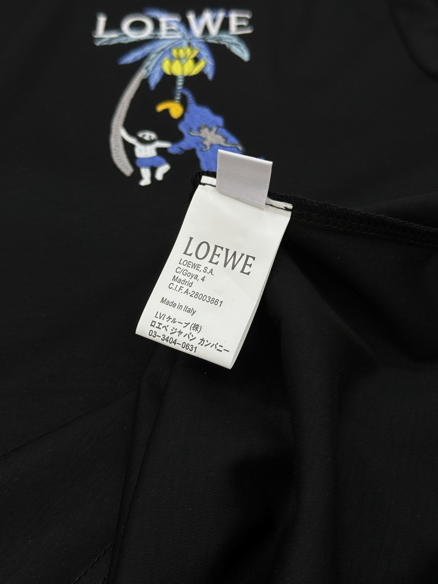 LOEW*罗意-威25s春夏新款圆领丝光短T. 悬垂感强！手感质感都极完美！最新品牌图形3D绣花设计.修