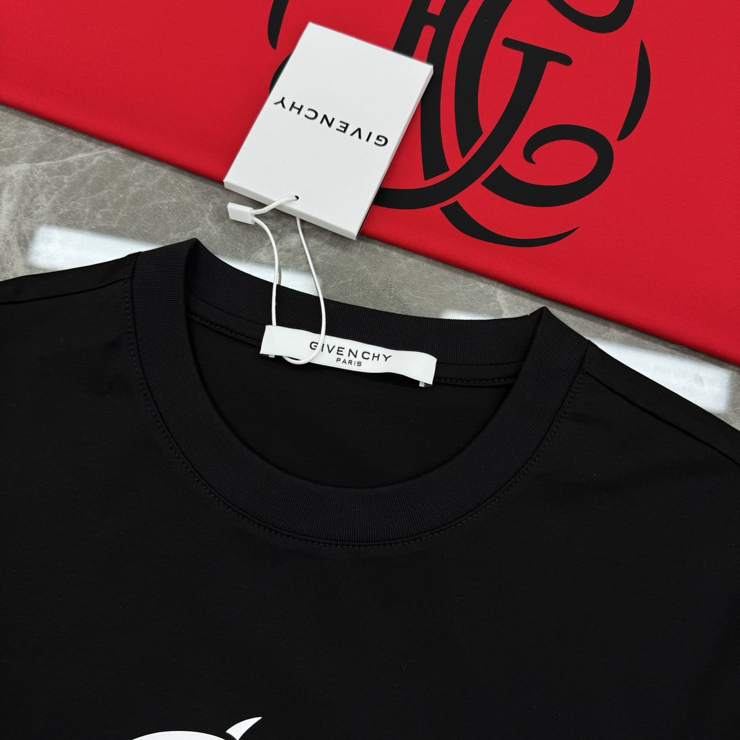 Givenchy Summer Short Sleeve T-Shirt - Breathable Silky Cotton, Slim Fit 6 i1746373927370 2705 0 4