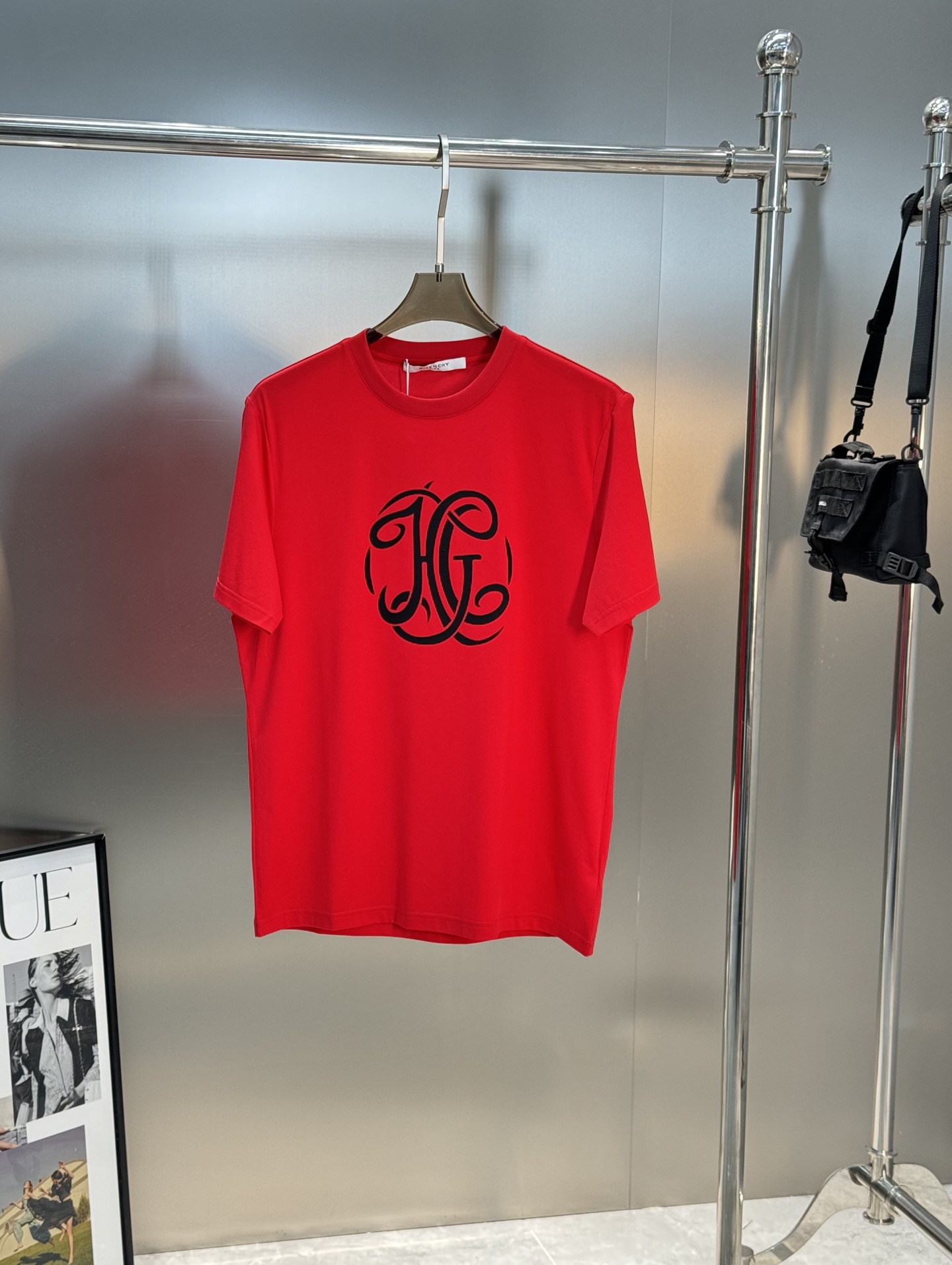 Givenchy Summer Round Neck Short Sleeve T-Shirt - Comfortable & Breathable 8 i1746373945234 9132 0 5